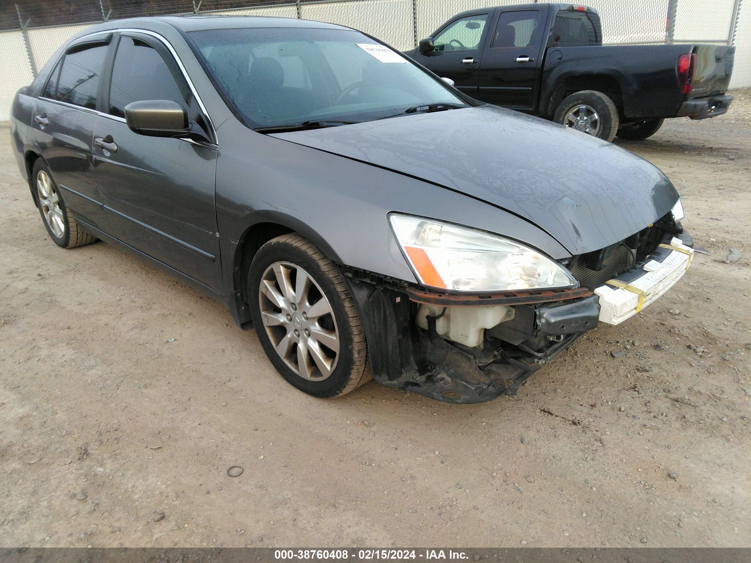 Photo 5 VIN: 1HGCM66556A033703 - HONDA ACCORD 