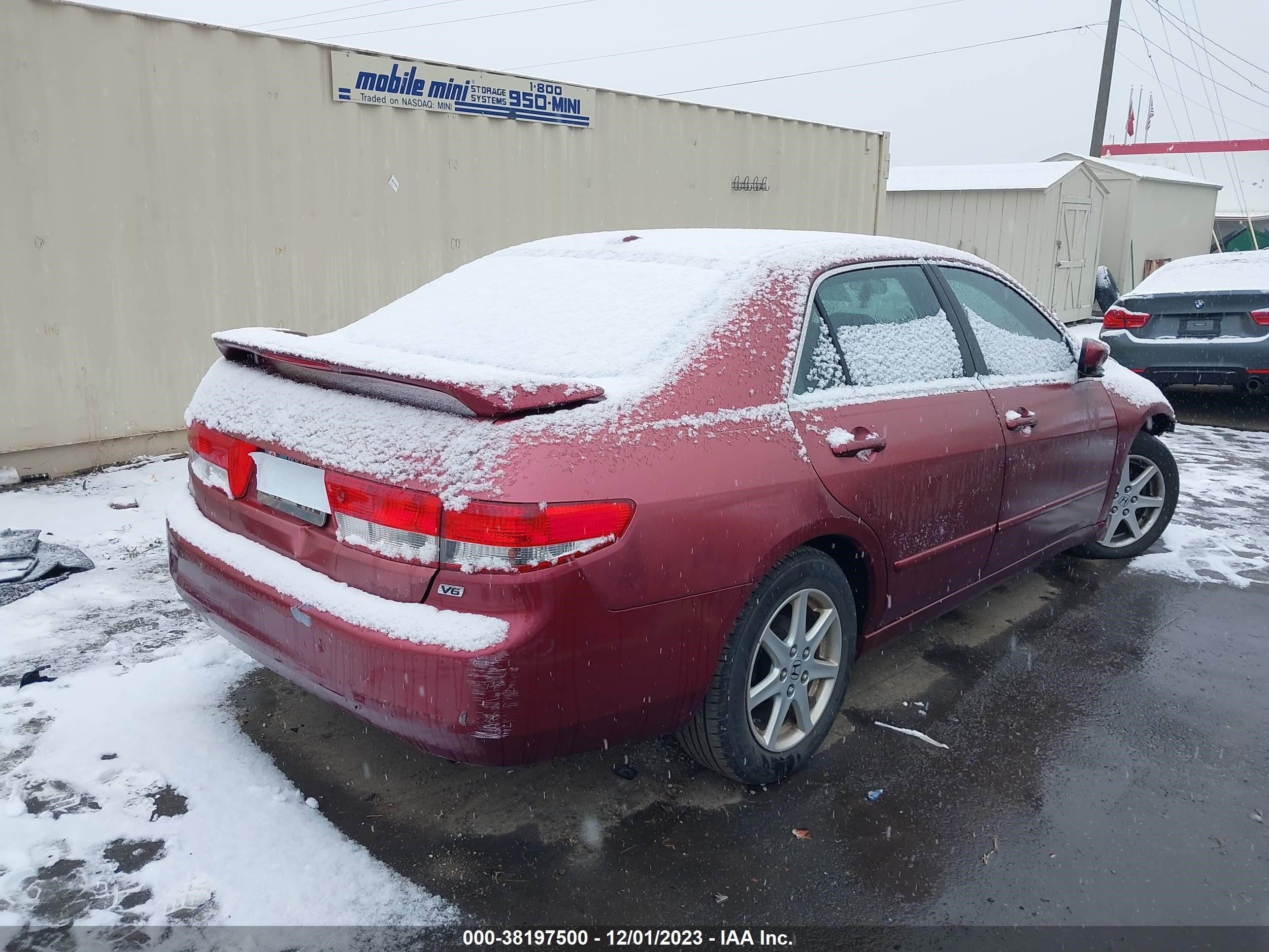 Photo 3 VIN: 1HGCM66564A017796 - HONDA ACCORD 