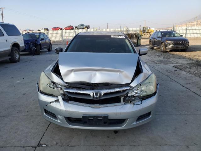 Photo 4 VIN: 1HGCM66566A000533 - HONDA ACCORD EX 