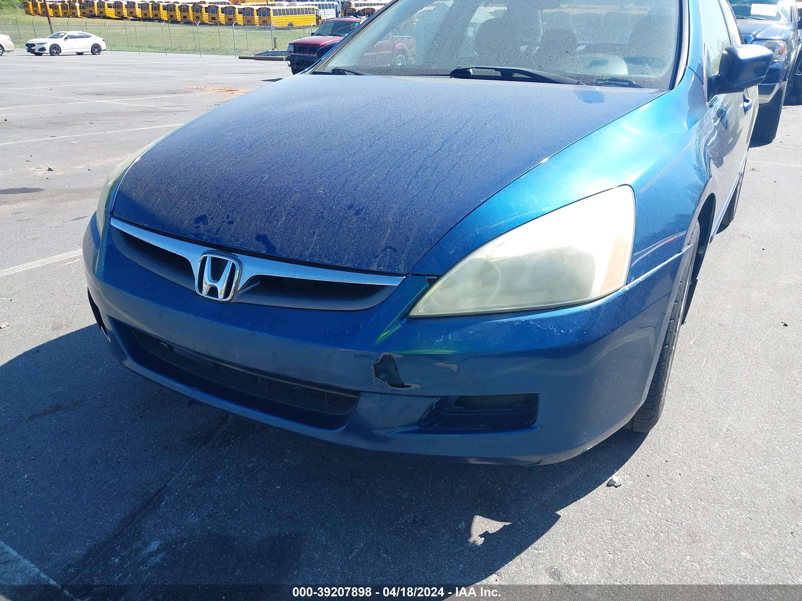 Photo 5 VIN: 1HGCM66566A037811 - HONDA ACCORD 