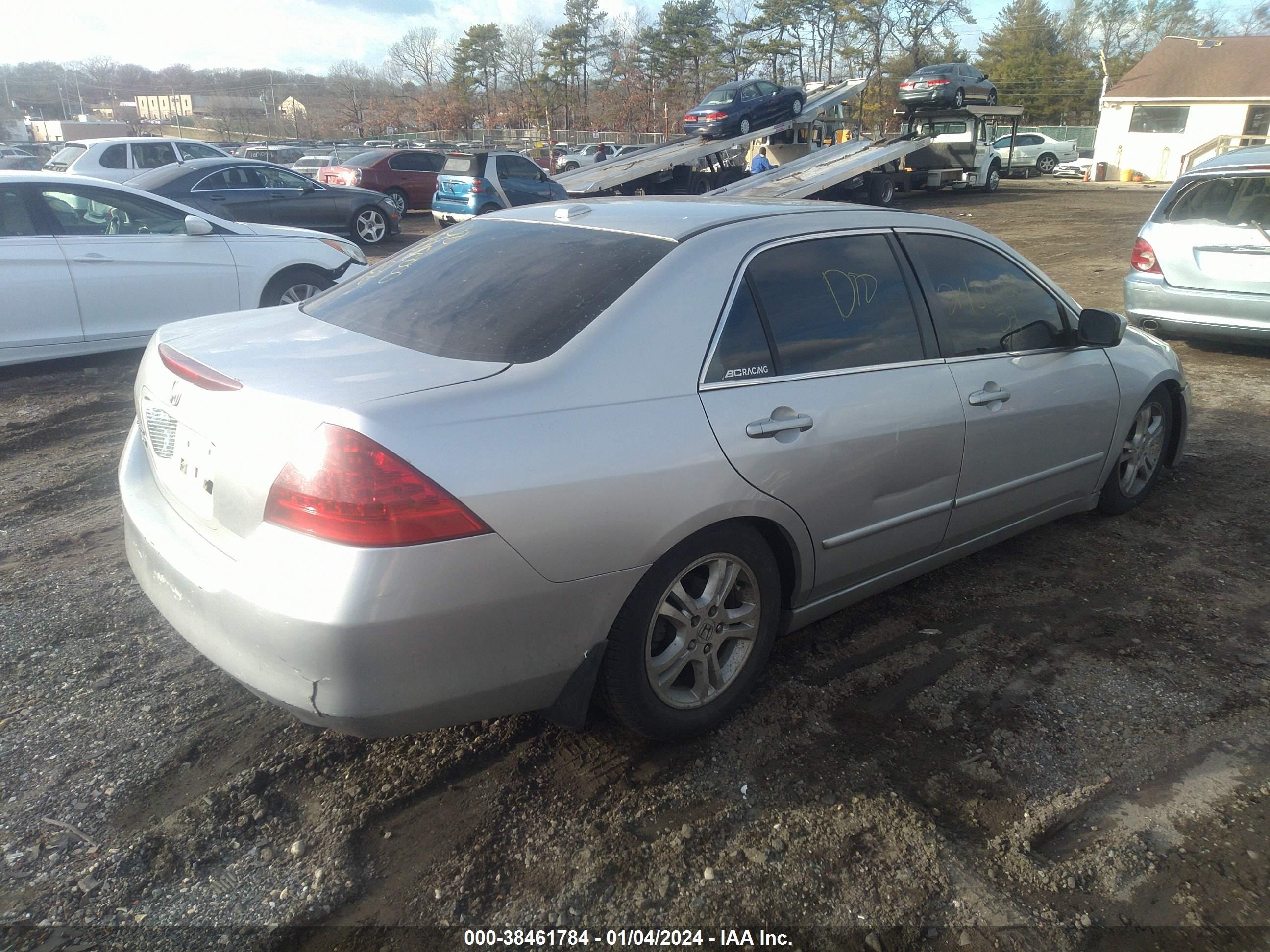 Photo 3 VIN: 1HGCM66566A070470 - HONDA ACCORD 