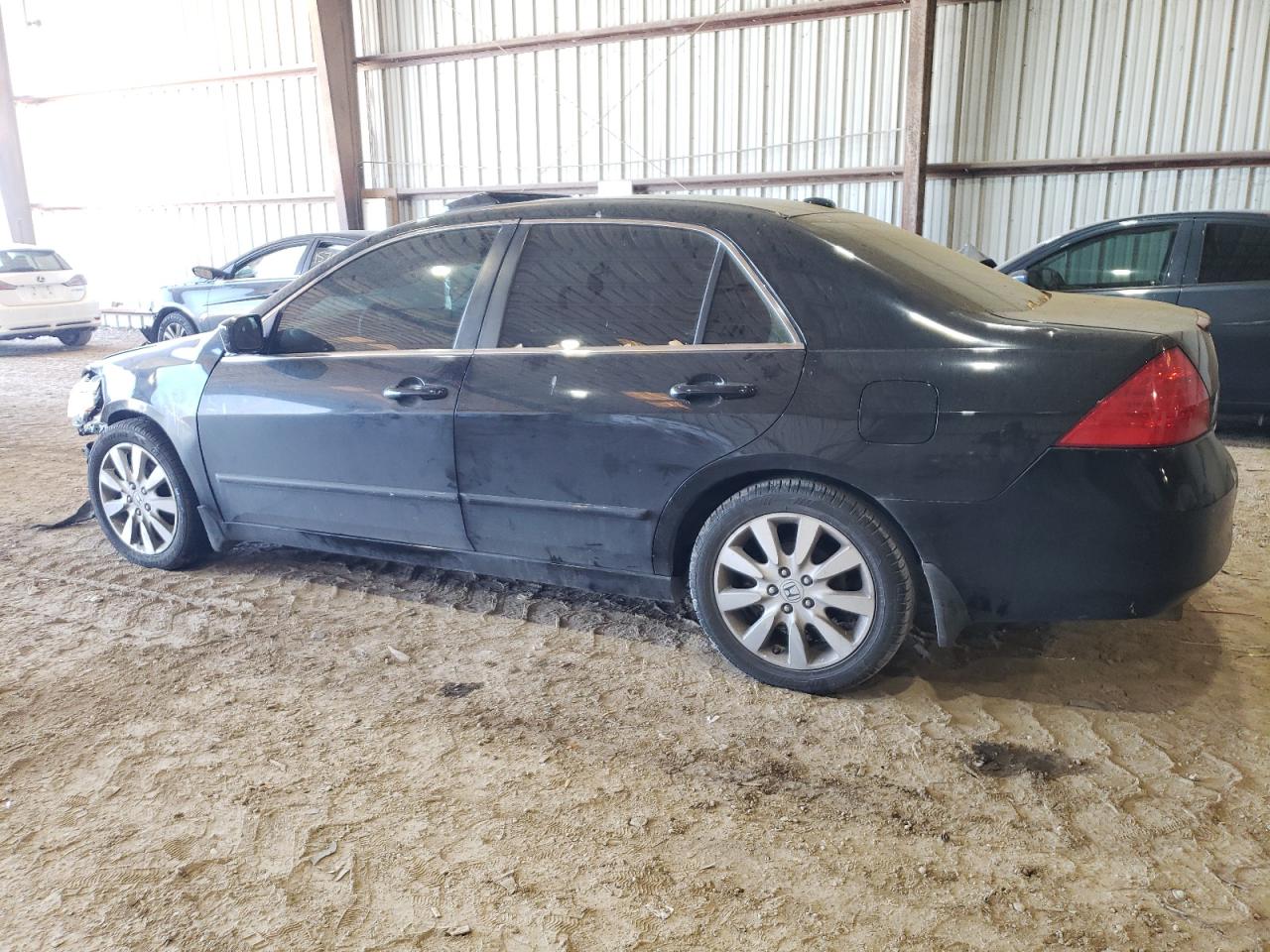 Photo 1 VIN: 1HGCM66567A068803 - HONDA ACCORD 