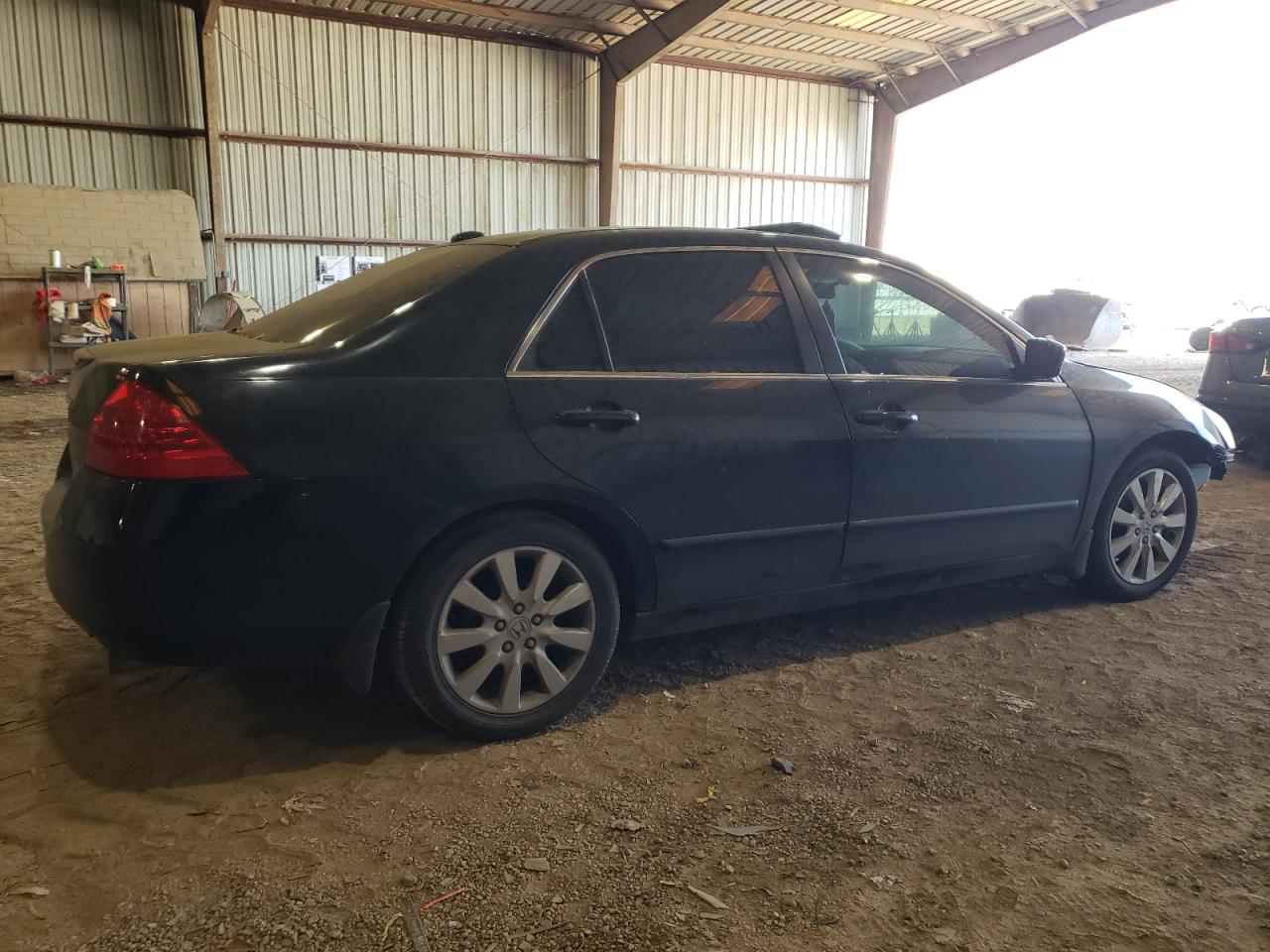 Photo 2 VIN: 1HGCM66567A068803 - HONDA ACCORD 