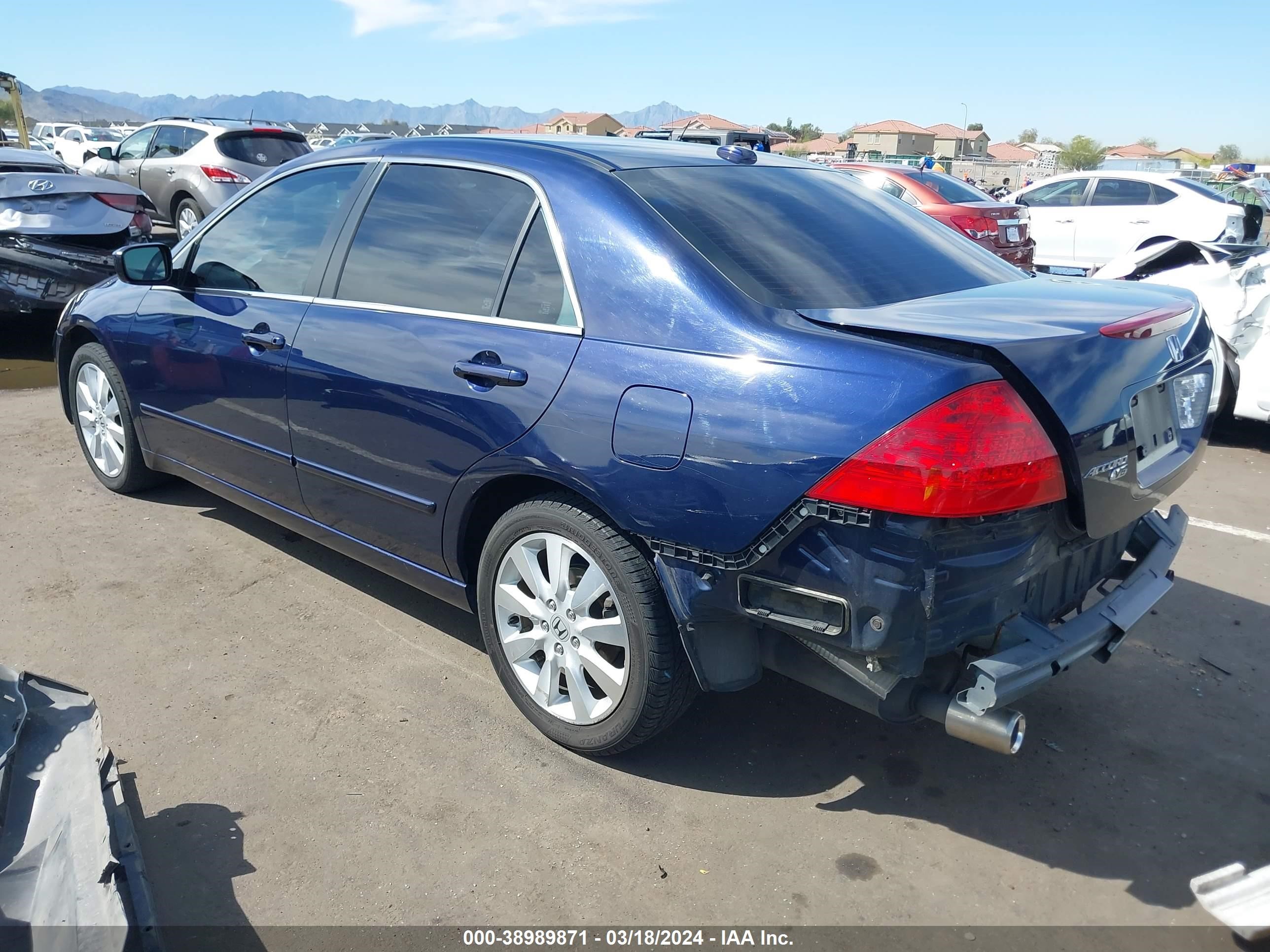 Photo 2 VIN: 1HGCM66567A086153 - HONDA ACCORD 