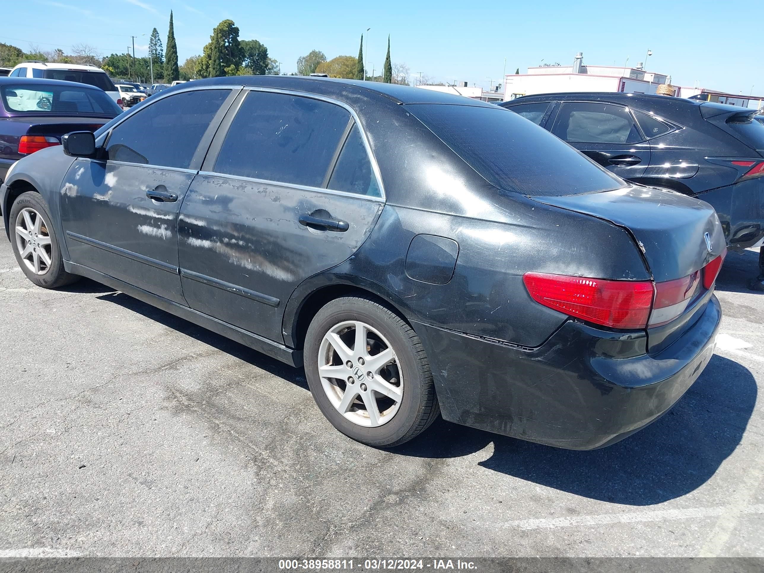 Photo 2 VIN: 1HGCM66573A013366 - HONDA ACCORD 