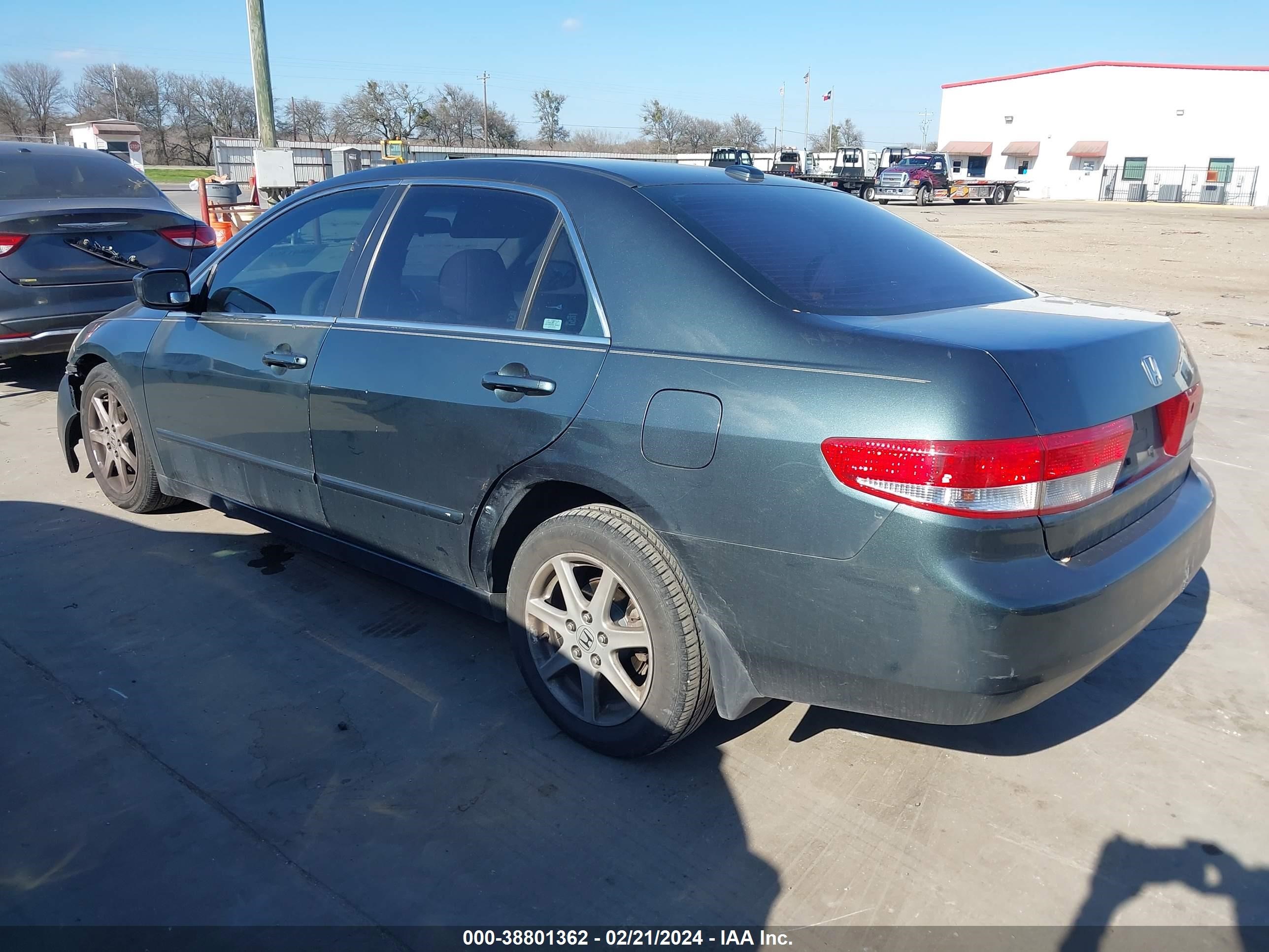 Photo 2 VIN: 1HGCM66574A039712 - HONDA ACCORD 