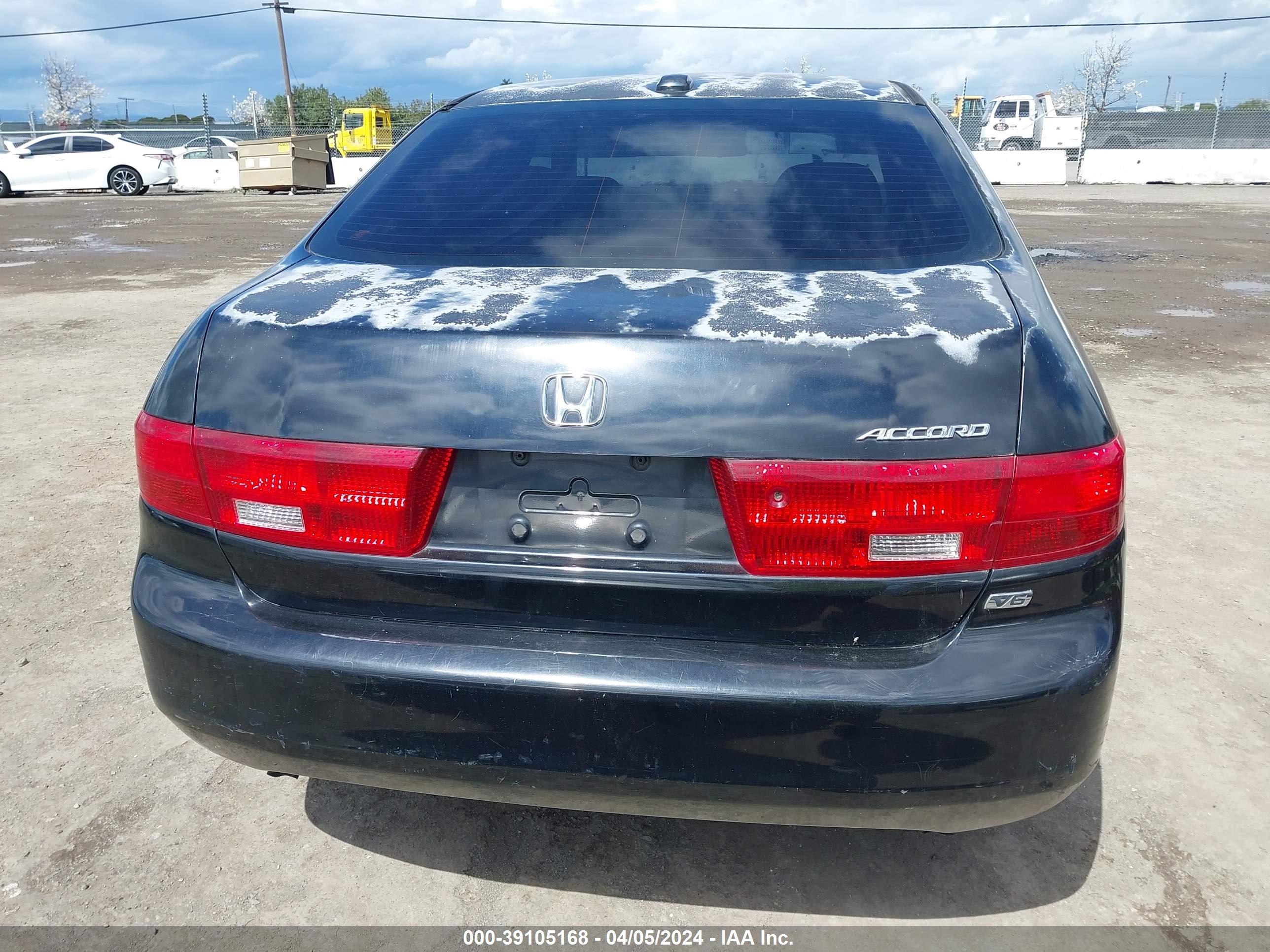 Photo 15 VIN: 1HGCM66575A001060 - HONDA ACCORD 