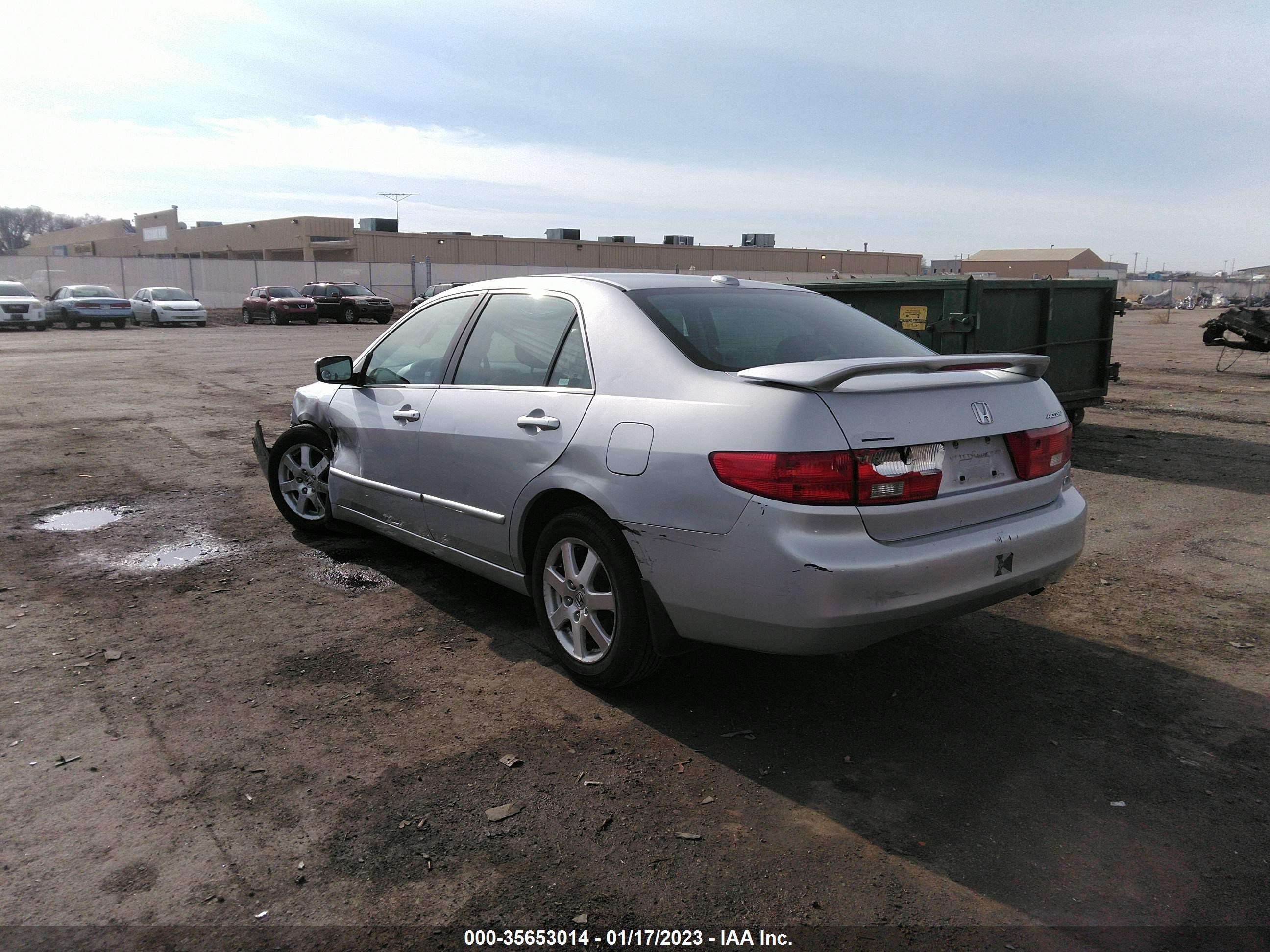 Photo 2 VIN: 1HGCM66575A022975 - HONDA ACCORD 