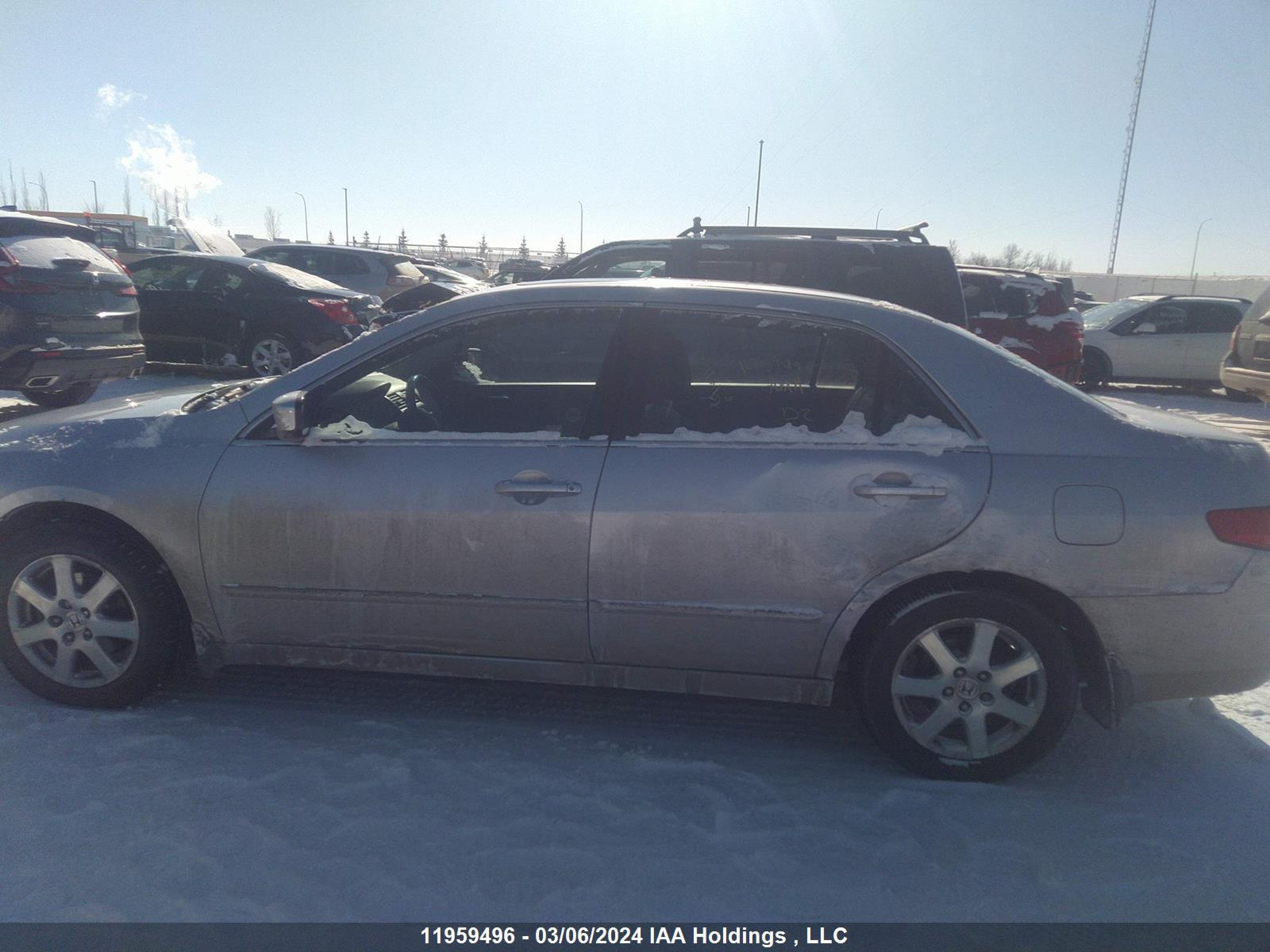 Photo 13 VIN: 1HGCM66575A802474 - HONDA ACCORD 