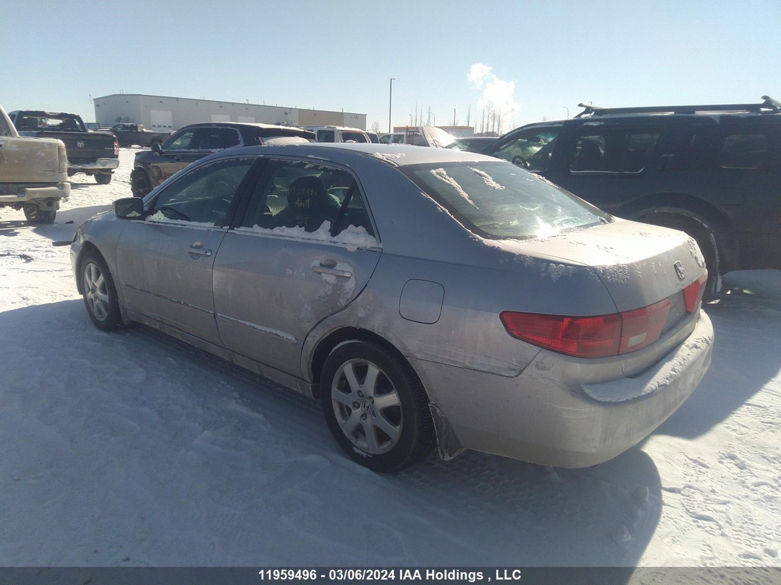 Photo 2 VIN: 1HGCM66575A802474 - HONDA ACCORD 