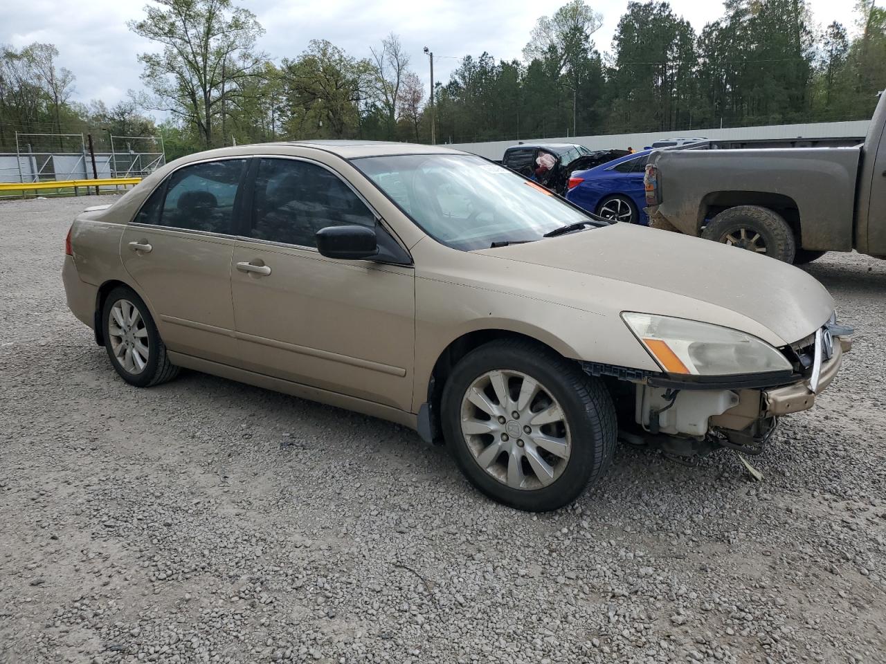 Photo 3 VIN: 1HGCM66576A017003 - HONDA ACCORD 