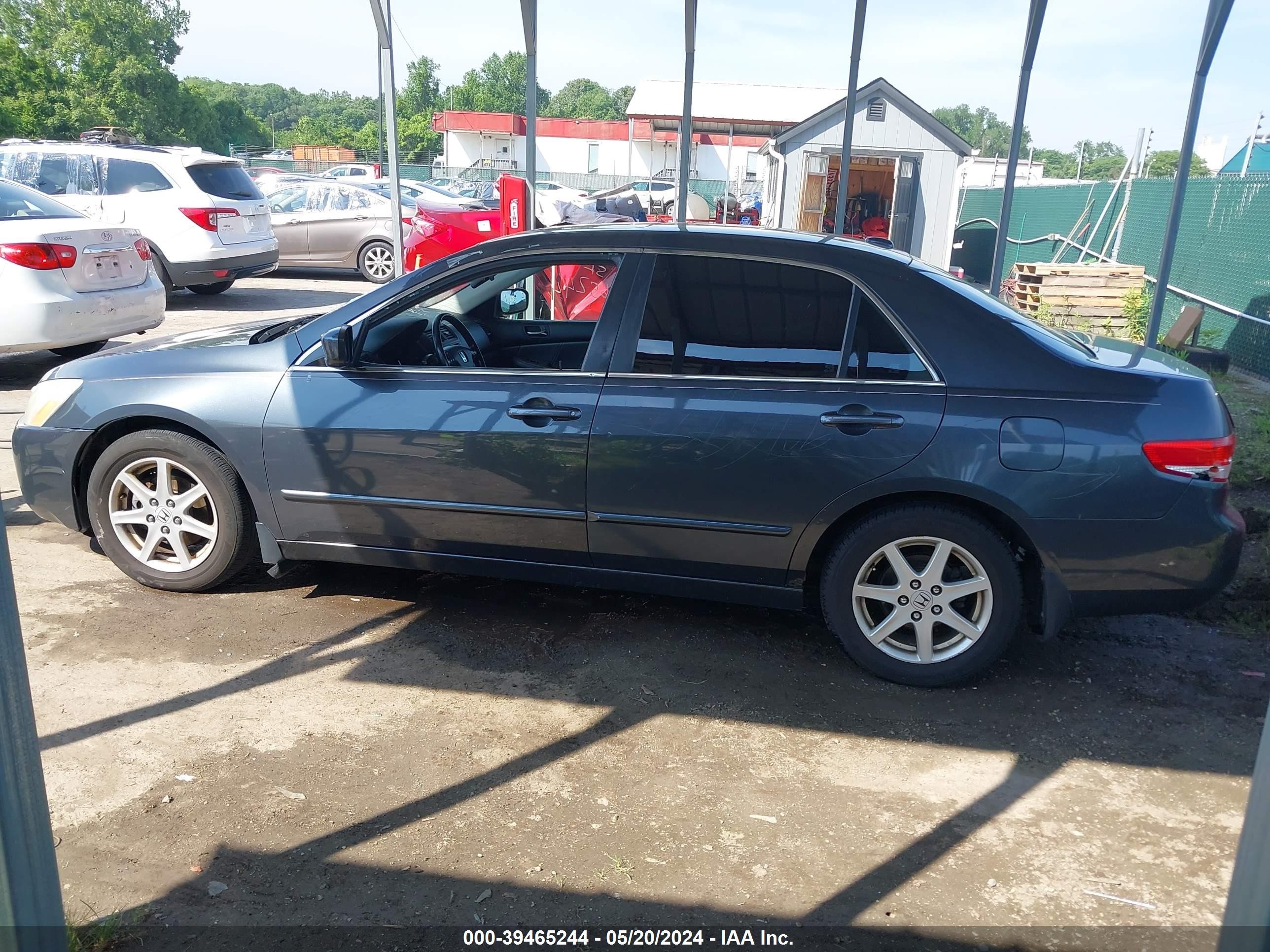 Photo 13 VIN: 1HGCM66584A067938 - HONDA ACCORD 