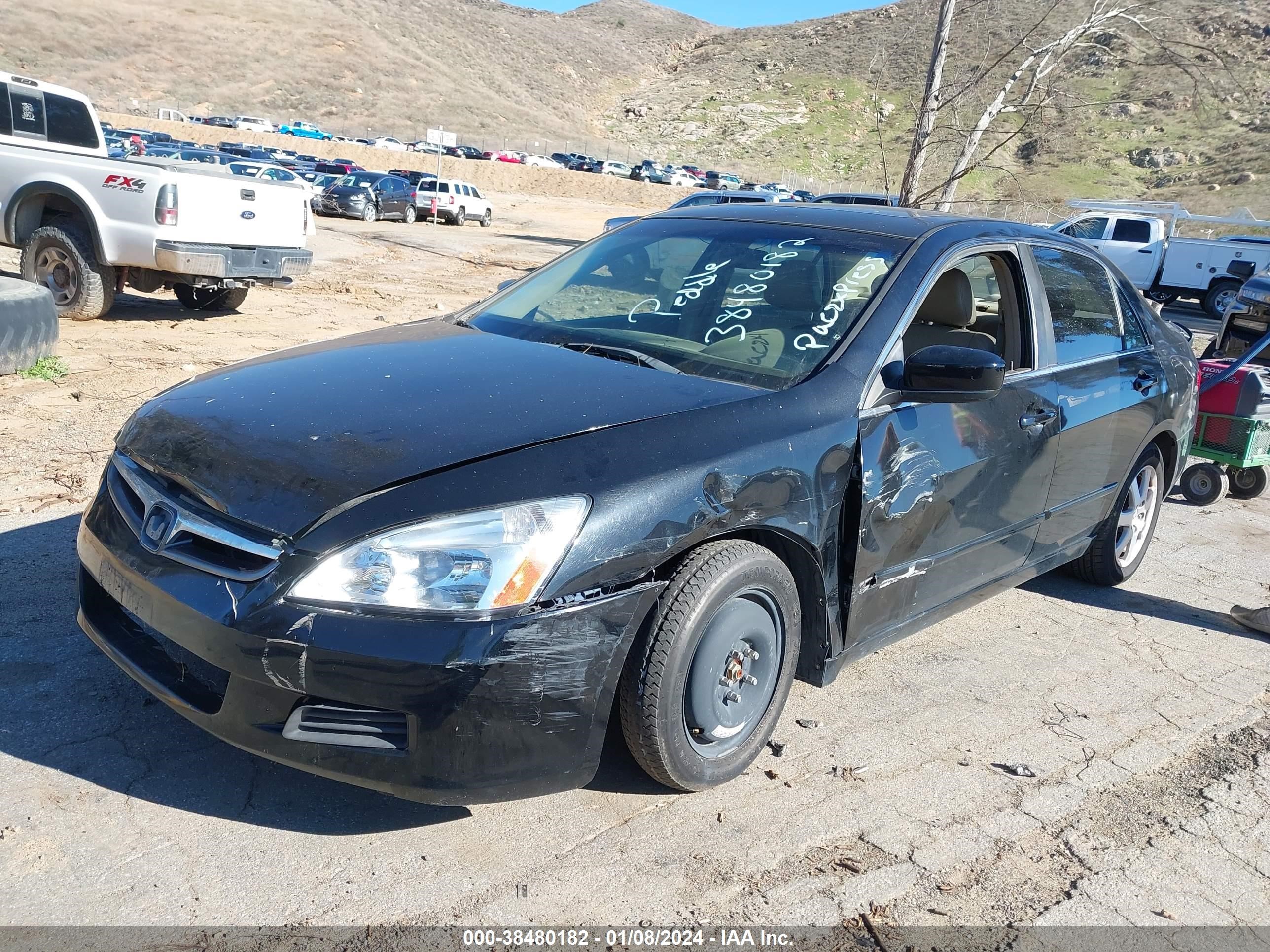 Photo 1 VIN: 1HGCM66585A075989 - HONDA ACCORD 