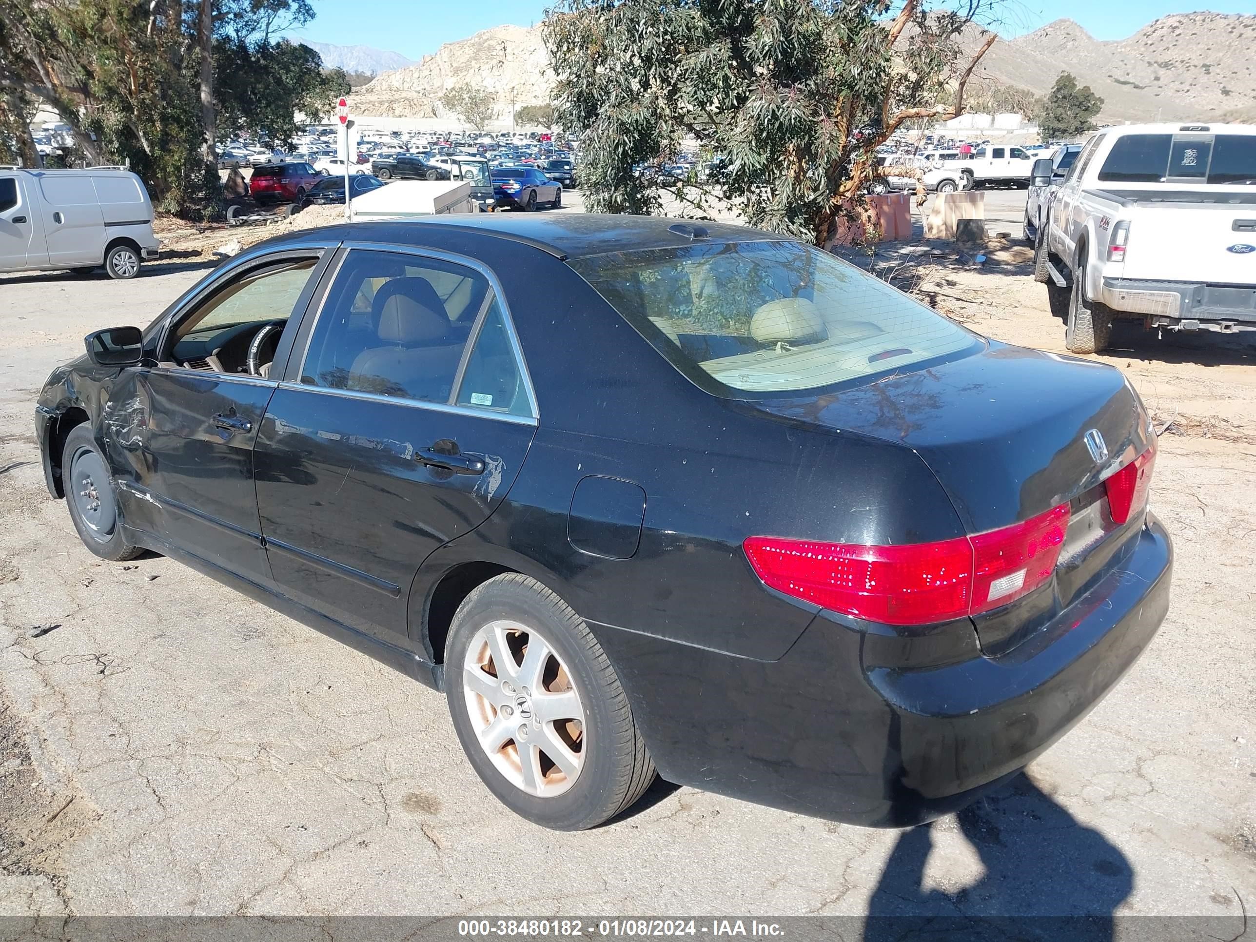 Photo 2 VIN: 1HGCM66585A075989 - HONDA ACCORD 