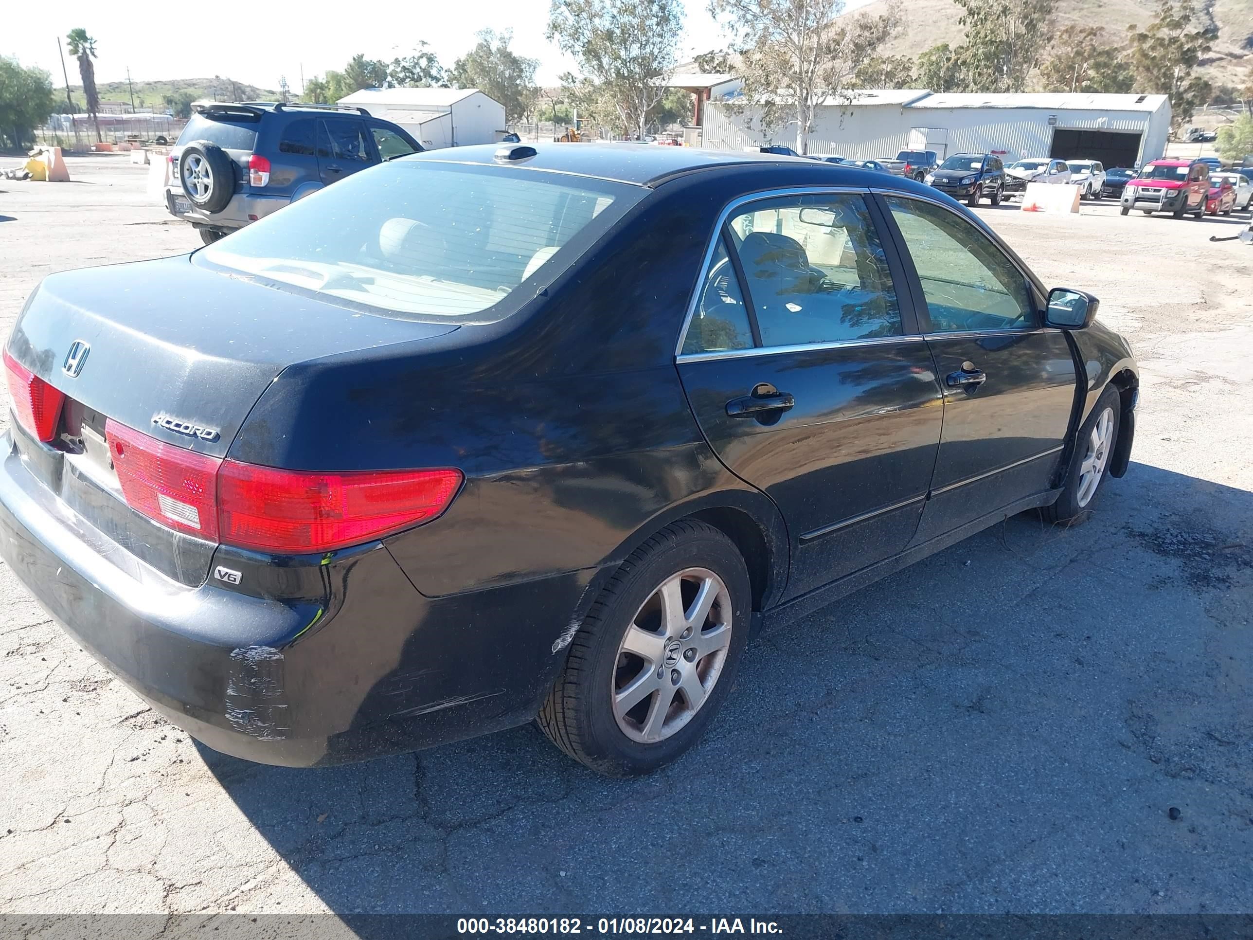 Photo 3 VIN: 1HGCM66585A075989 - HONDA ACCORD 