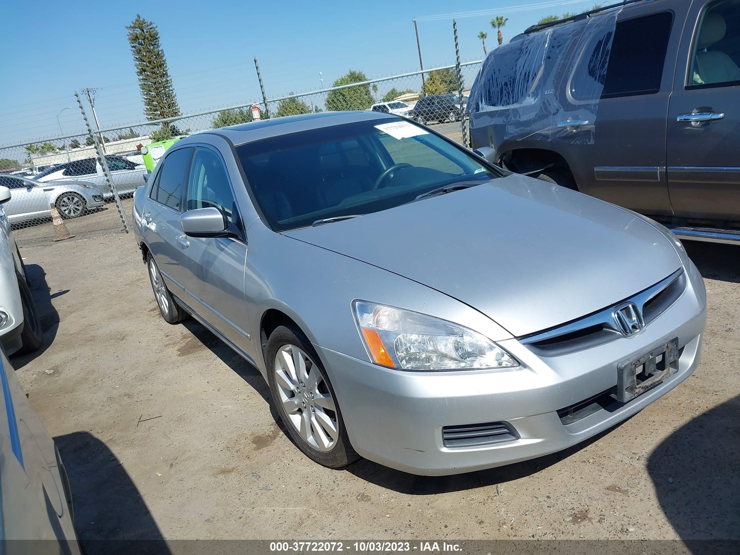 Photo 13 VIN: 1HGCM66586A045456 - HONDA ACCORD 