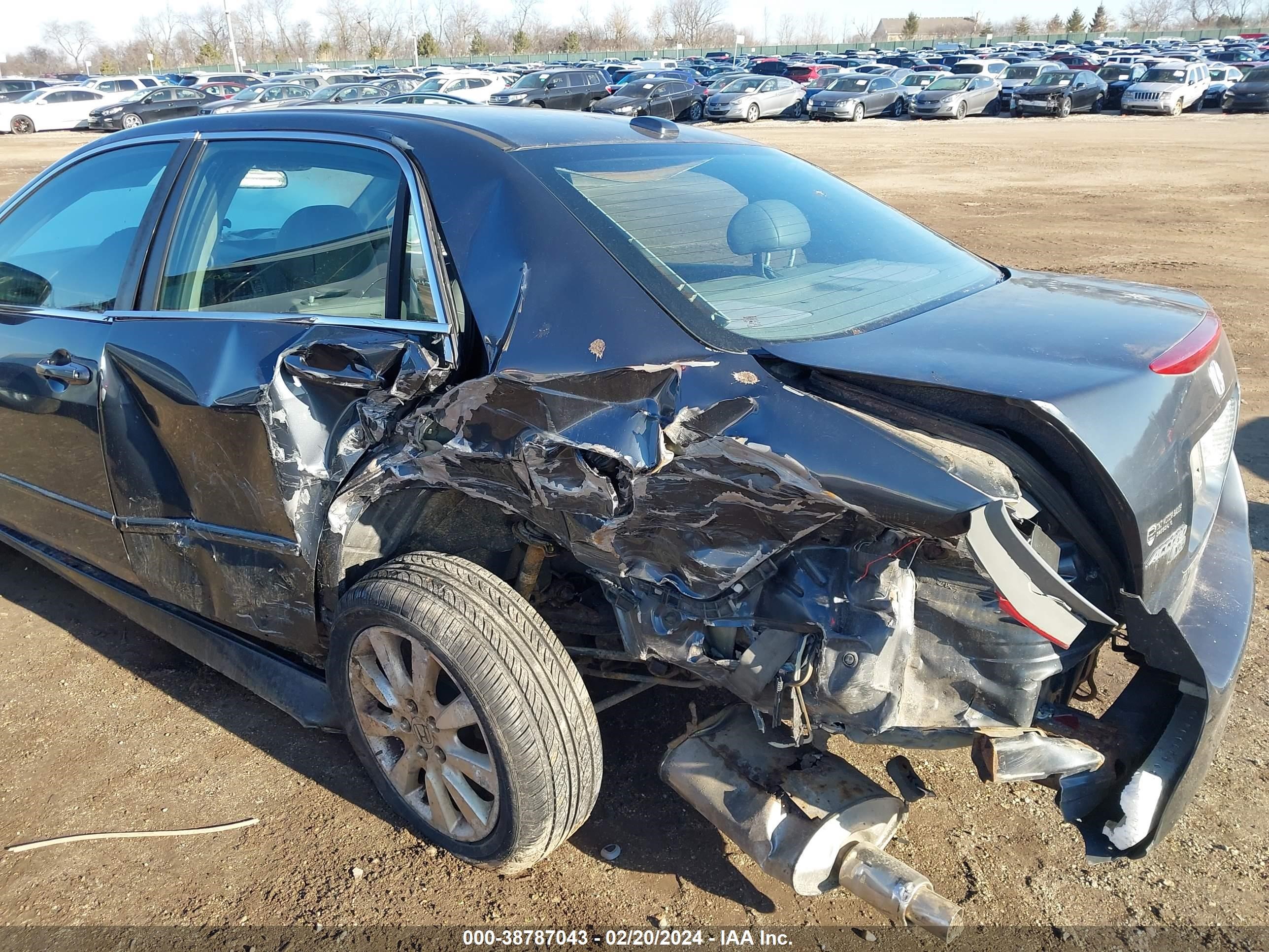 Photo 5 VIN: 1HGCM66587A014628 - HONDA ACCORD 