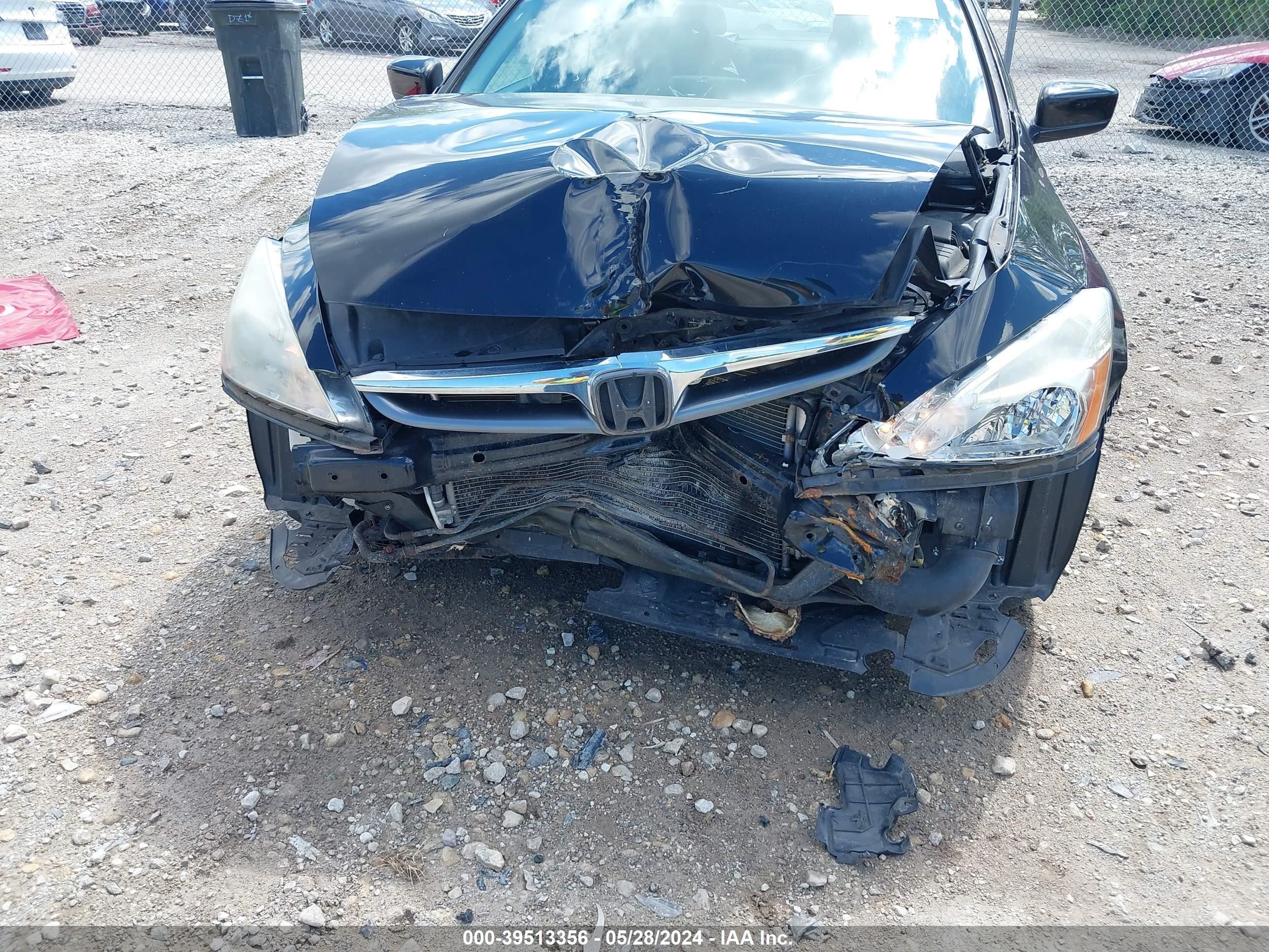 Photo 5 VIN: 1HGCM66587A038640 - HONDA ACCORD 