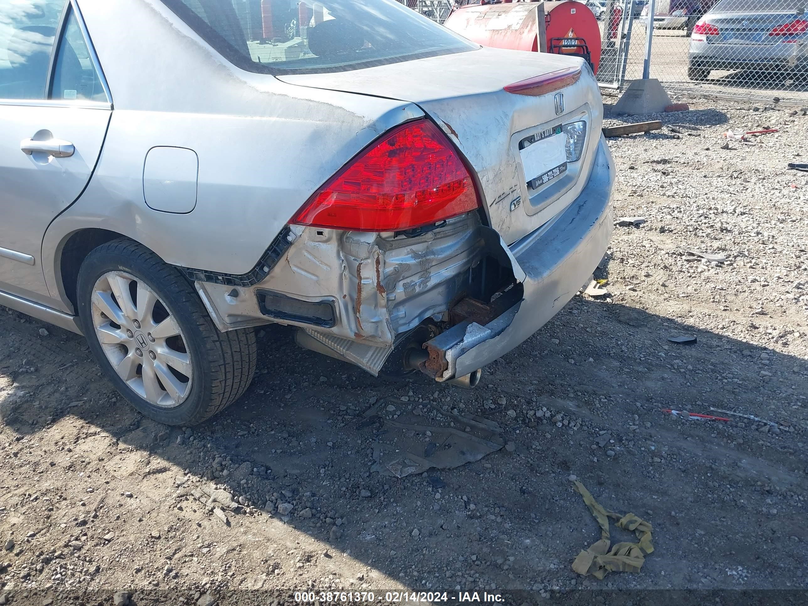 Photo 5 VIN: 1HGCM66587A044681 - HONDA ACCORD 