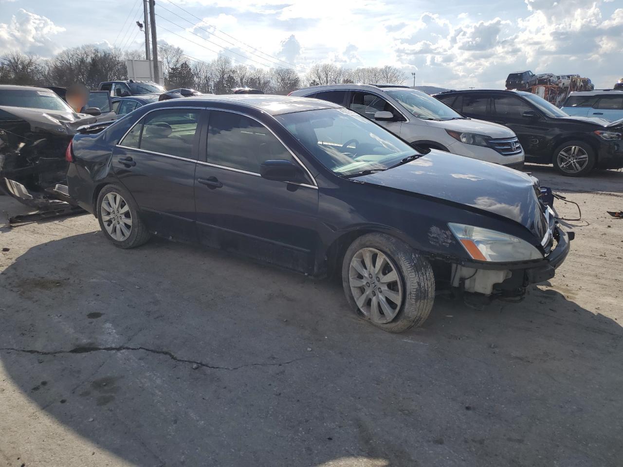 Photo 3 VIN: 1HGCM66587A063148 - HONDA ACCORD 