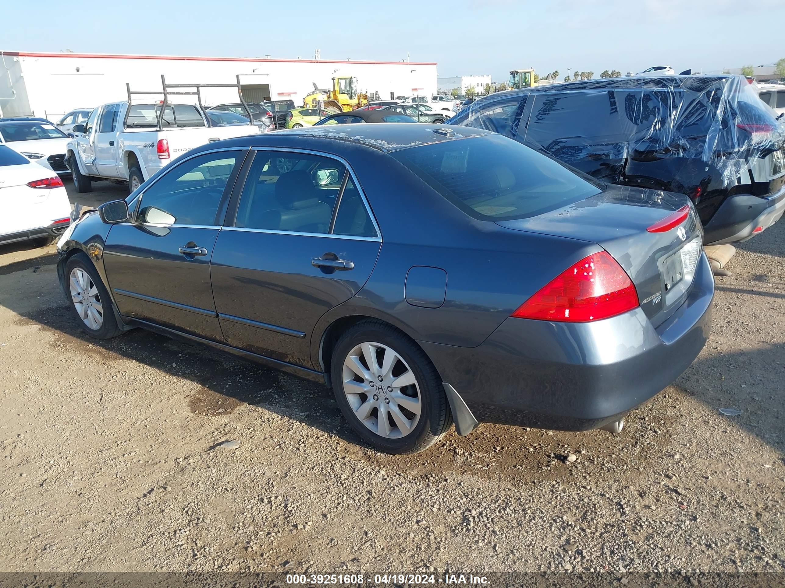 Photo 2 VIN: 1HGCM66587A084355 - HONDA ACCORD 