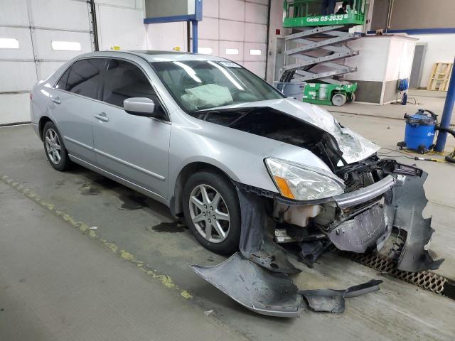 Photo 3 VIN: 1HGCM66593A035014 - HONDA ACCORD 