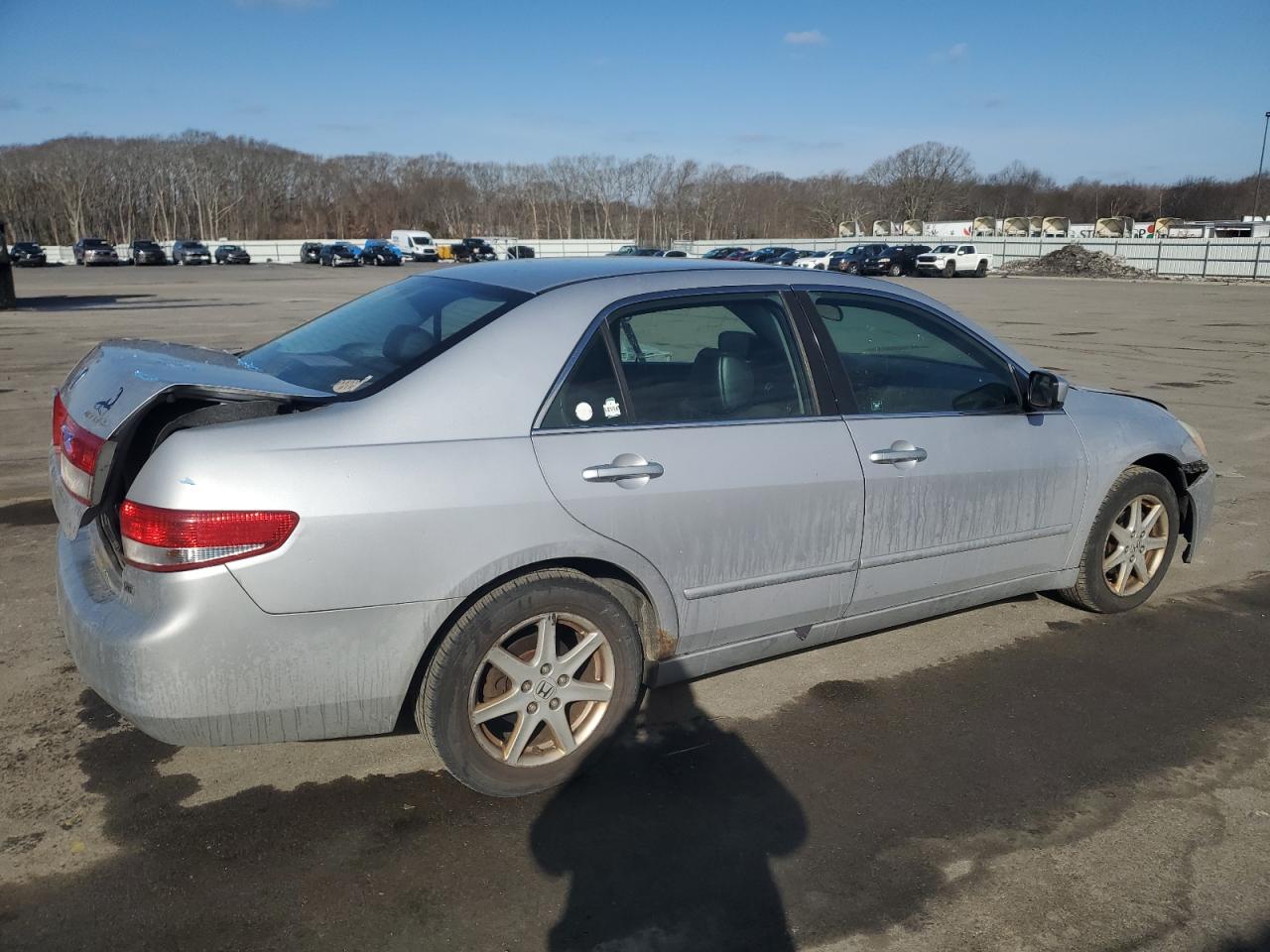 Photo 2 VIN: 1HGCM66593A075996 - HONDA ACCORD 