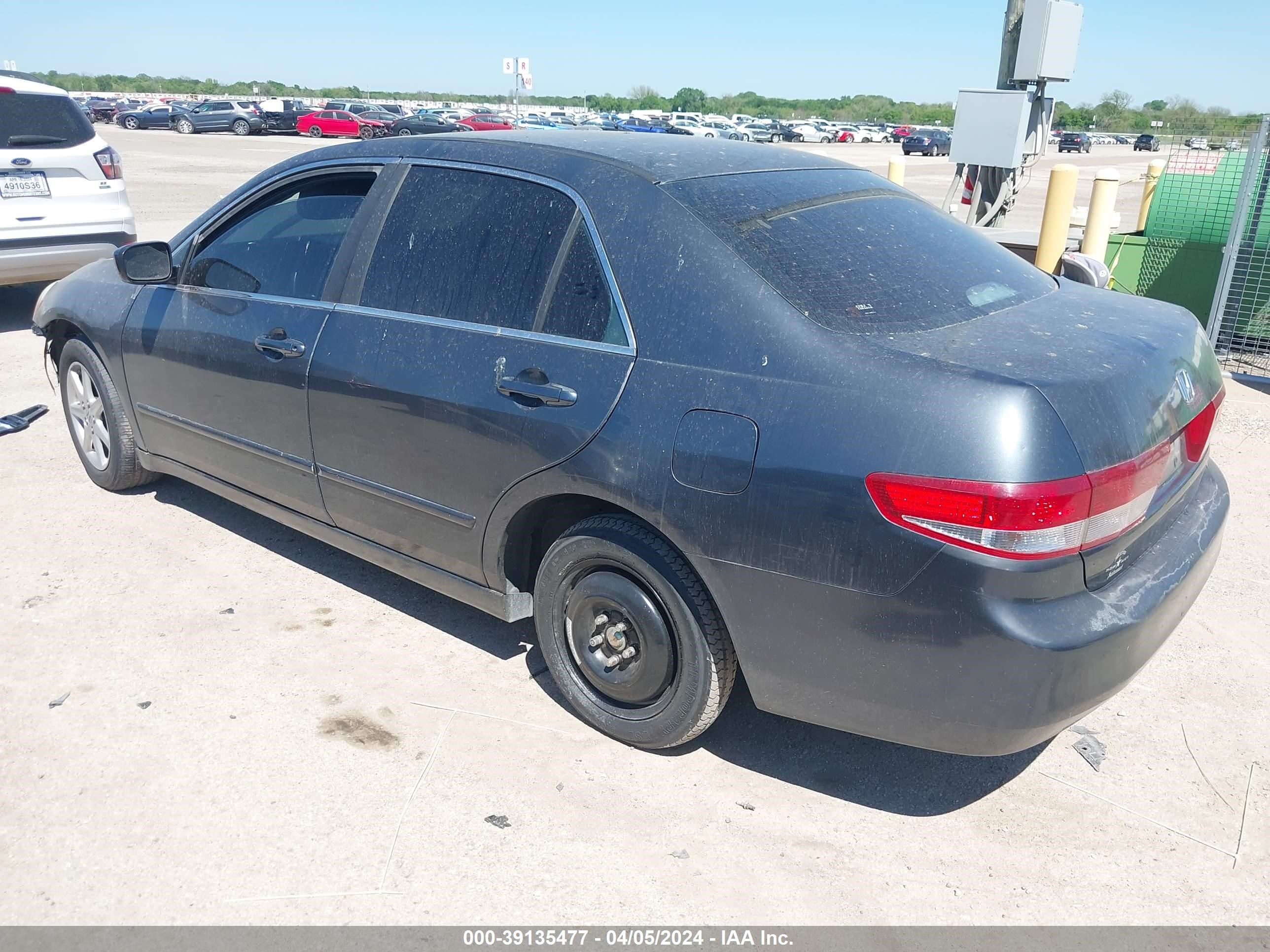 Photo 2 VIN: 1HGCM66593A087078 - HONDA ACCORD 