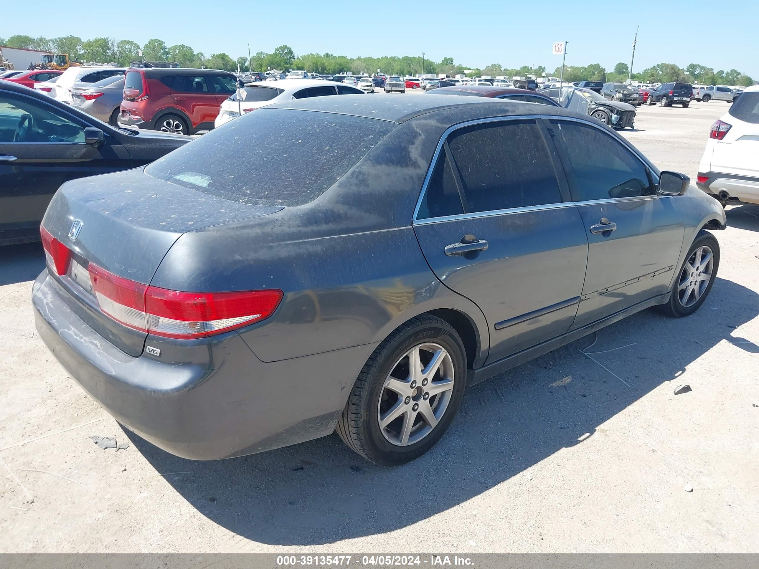 Photo 3 VIN: 1HGCM66593A087078 - HONDA ACCORD 