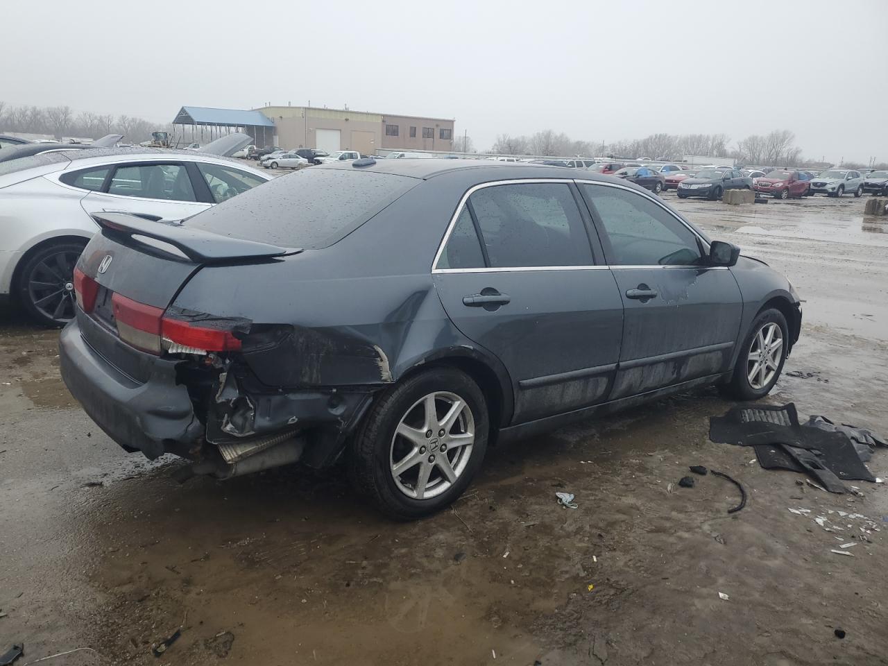 Photo 2 VIN: 1HGCM66594A001690 - HONDA ACCORD 