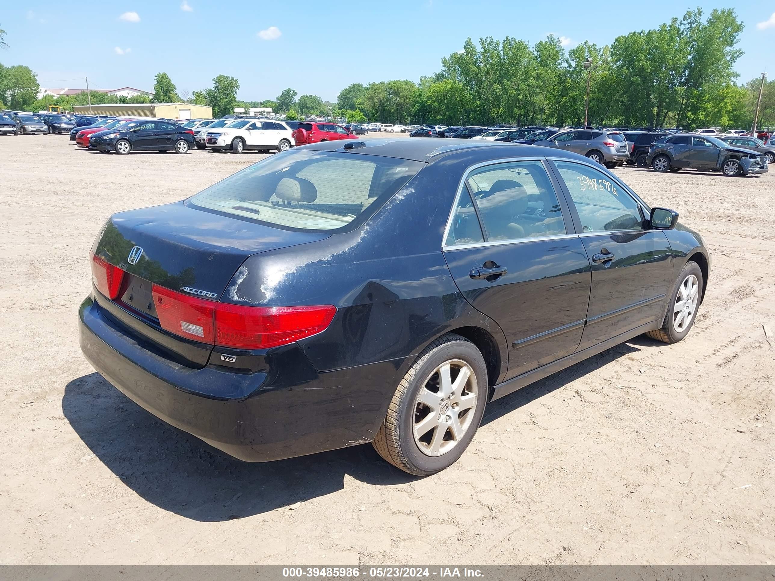 Photo 3 VIN: 1HGCM66595A011458 - HONDA ACCORD 