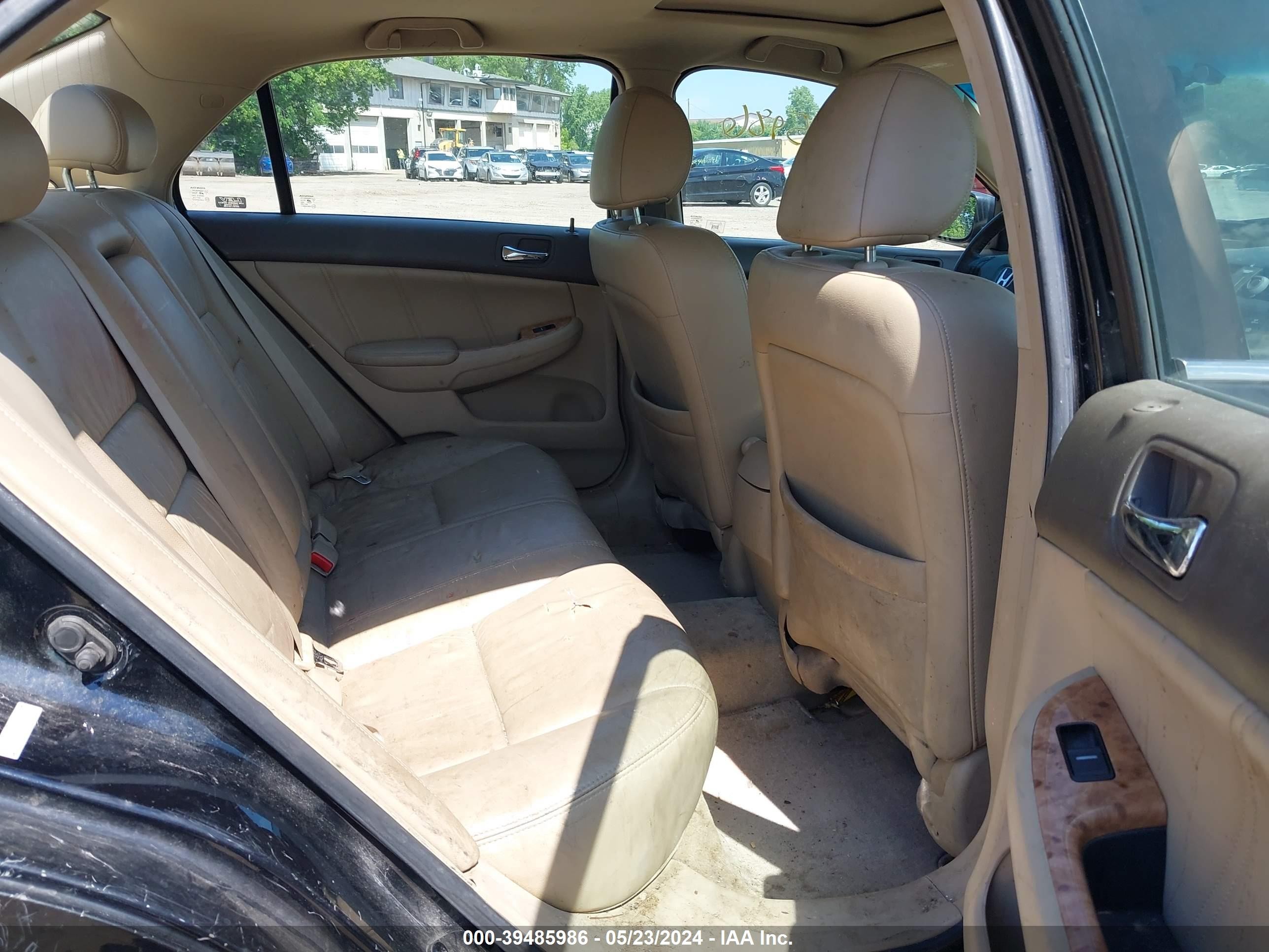 Photo 7 VIN: 1HGCM66595A011458 - HONDA ACCORD 