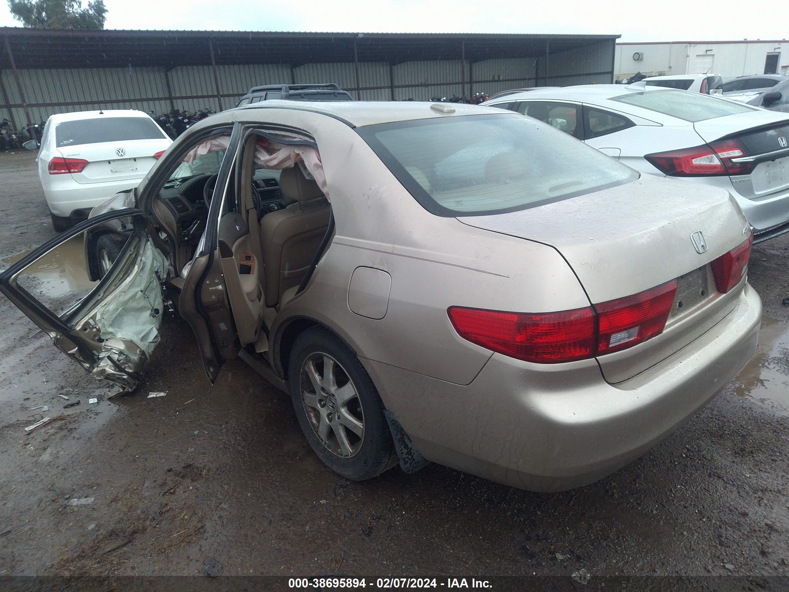 Photo 2 VIN: 1HGCM66595A041317 - HONDA ACCORD 