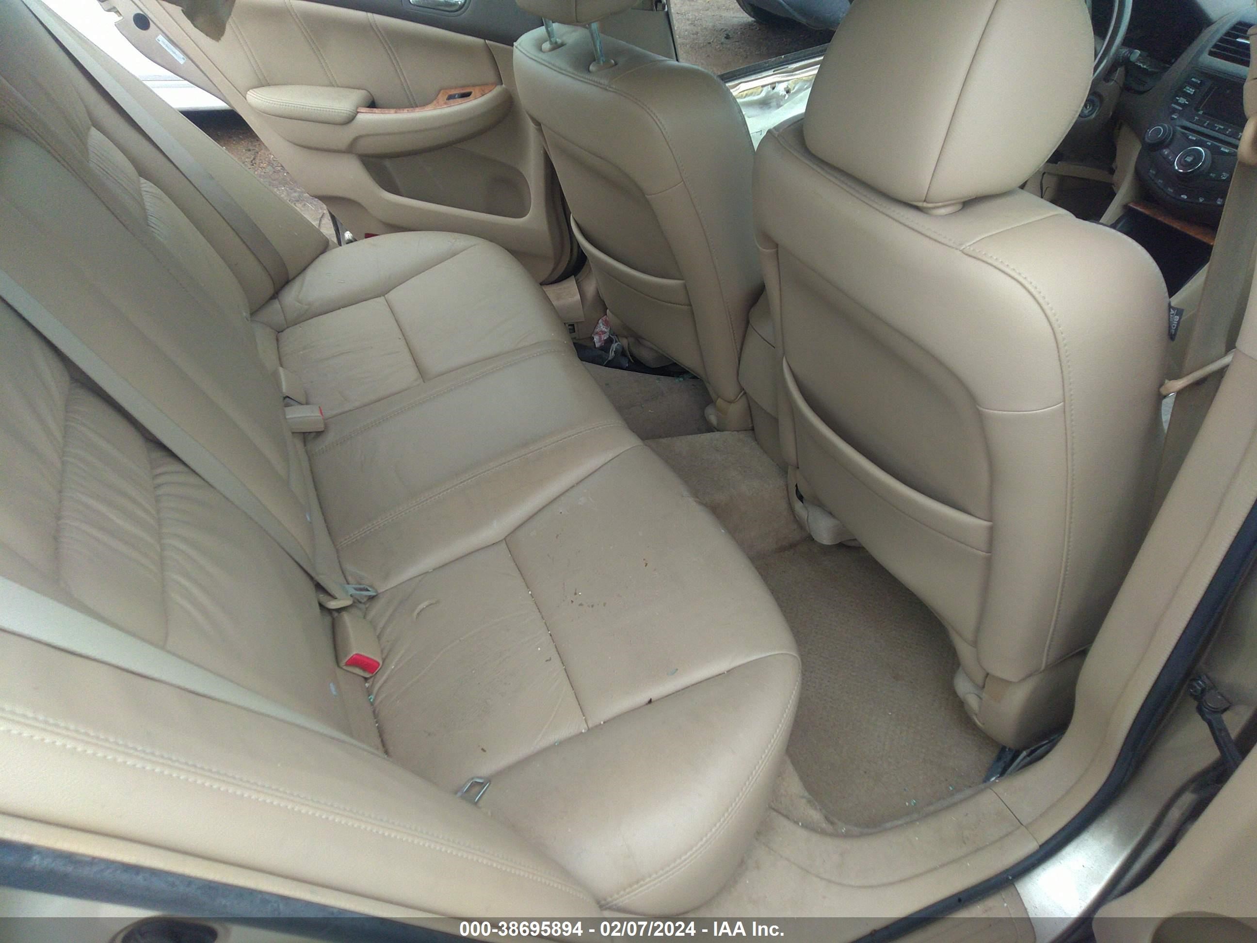 Photo 7 VIN: 1HGCM66595A041317 - HONDA ACCORD 