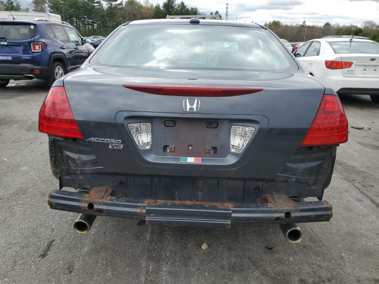 Photo 5 VIN: 1HGCM66596A006701 - HONDA ACCORD 