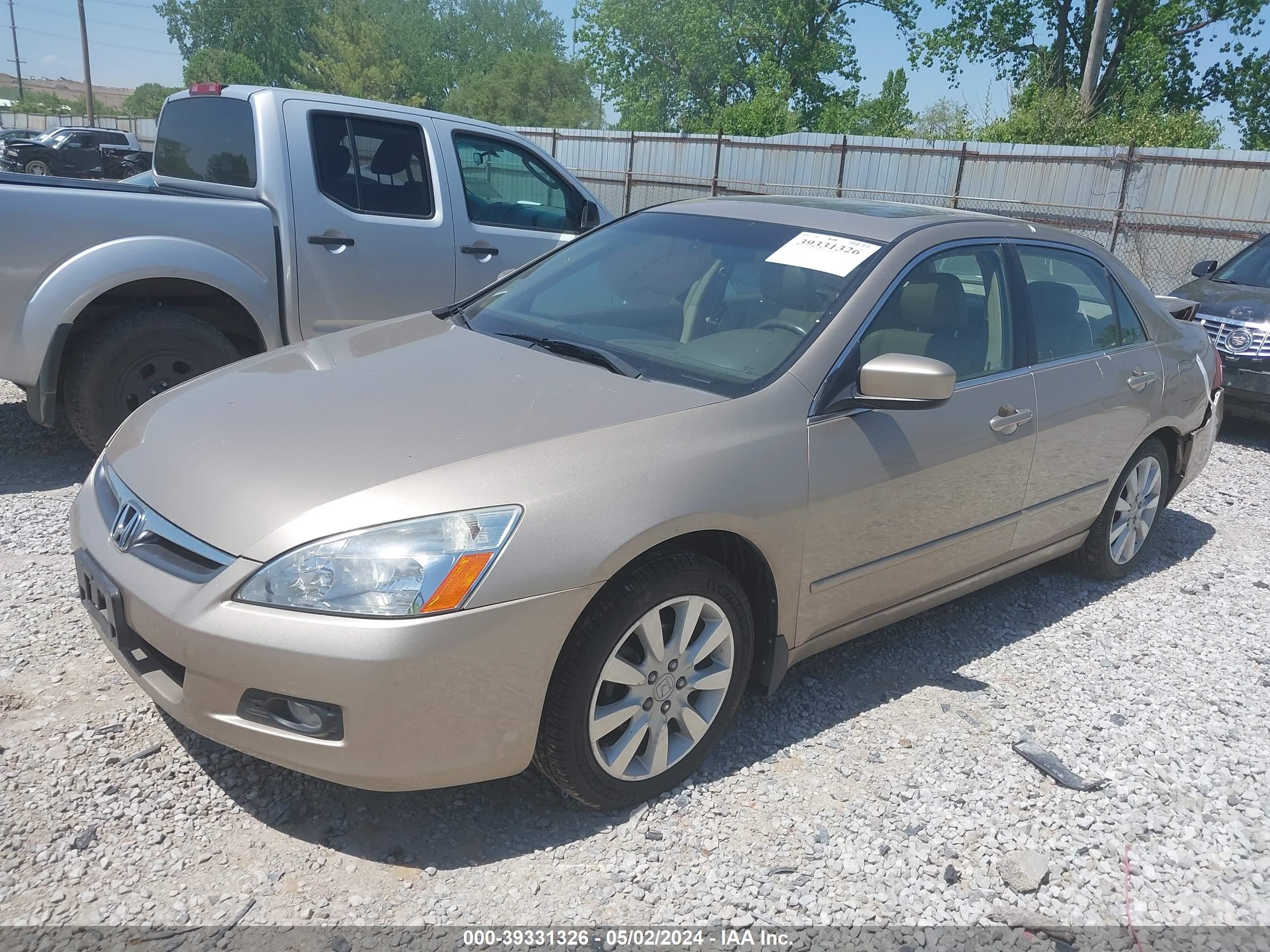 Photo 1 VIN: 1HGCM66596A024311 - HONDA ACCORD 