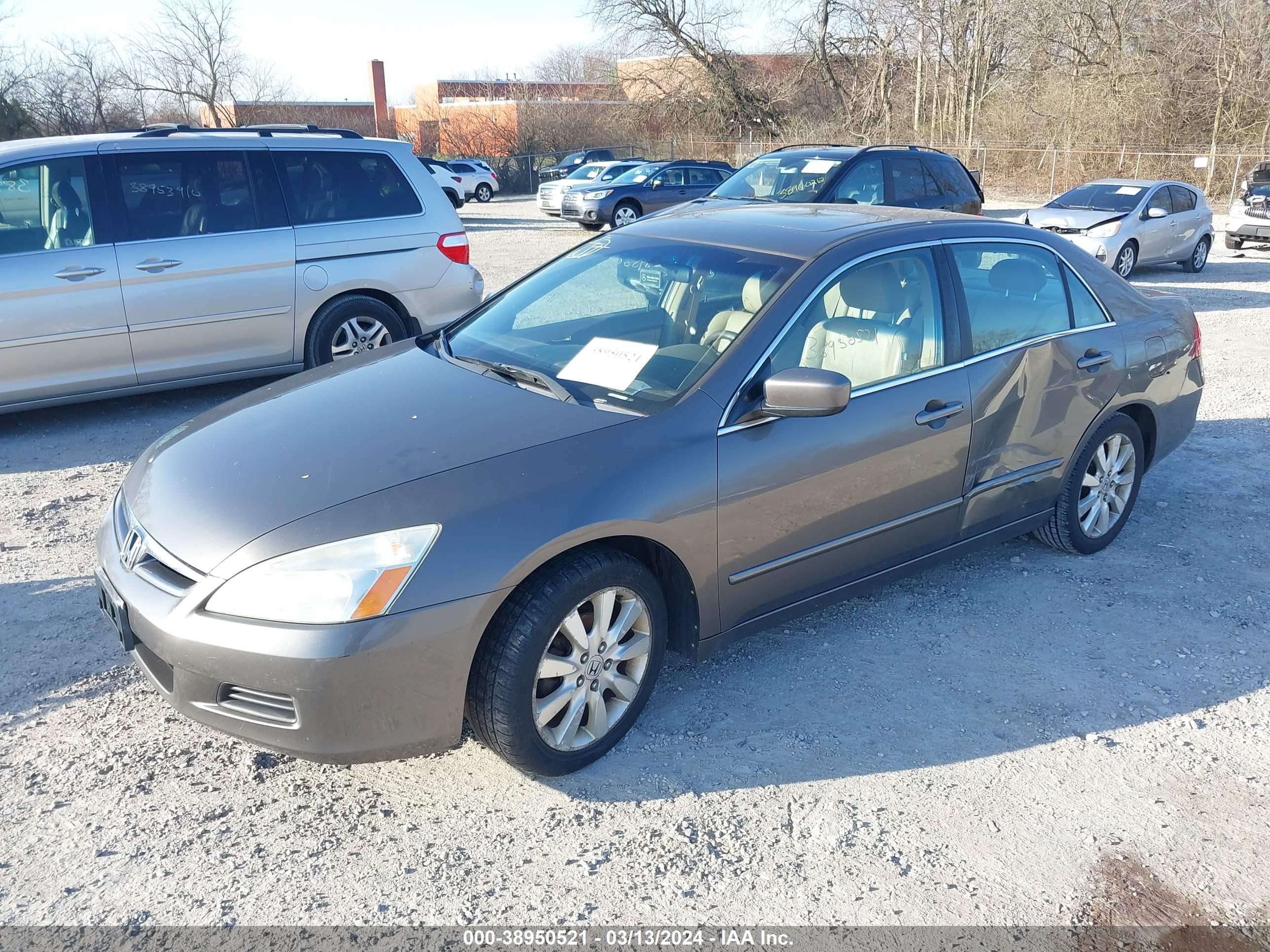 Photo 1 VIN: 1HGCM66597A006215 - HONDA ACCORD 