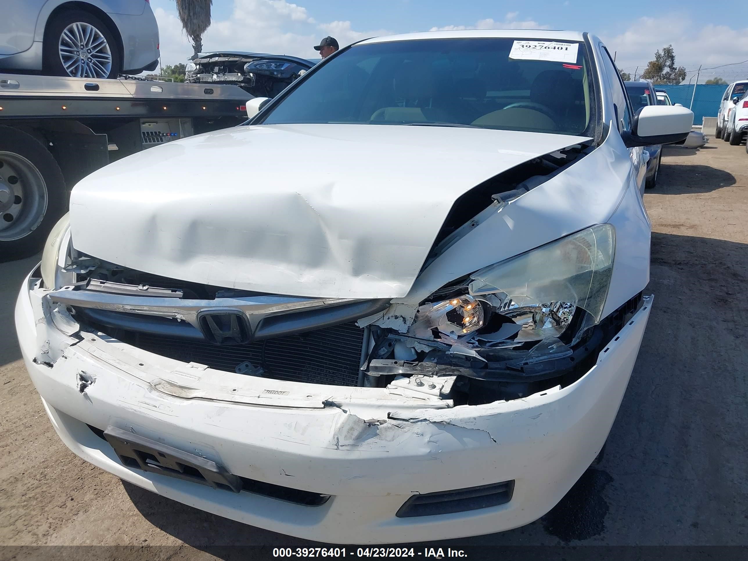 Photo 5 VIN: 1HGCM66597A017926 - HONDA ACCORD 