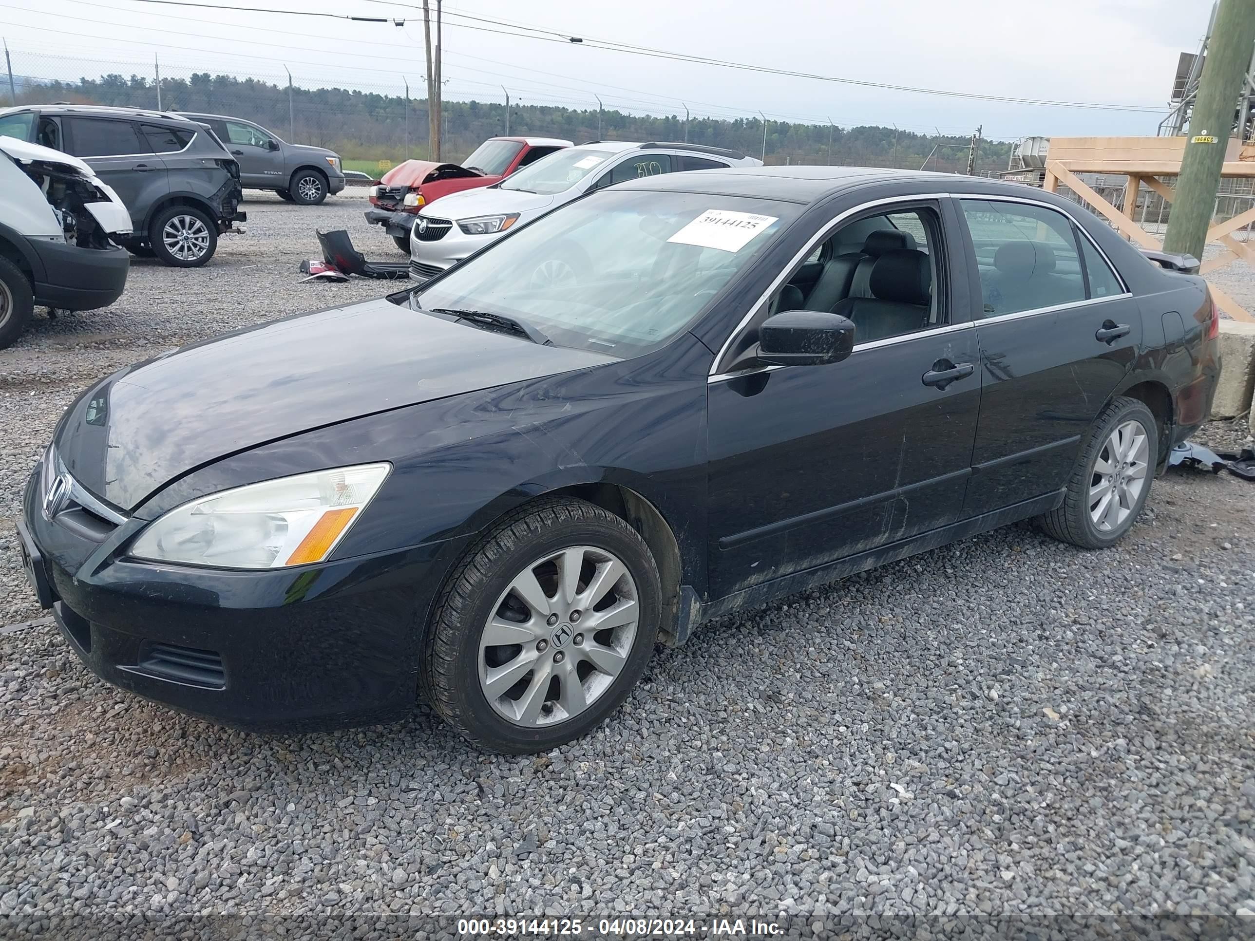 Photo 1 VIN: 1HGCM66597A084557 - HONDA ACCORD 