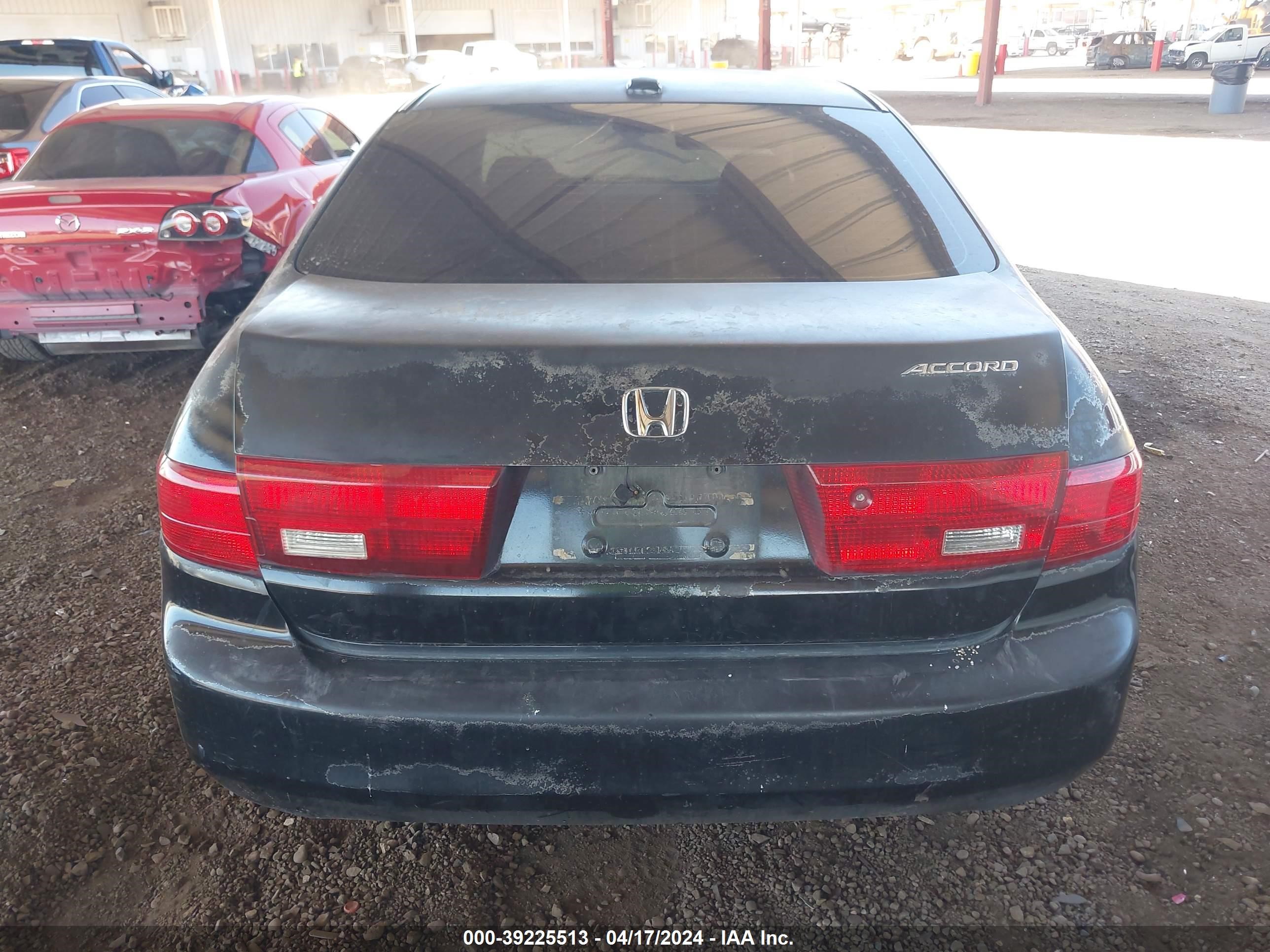 Photo 15 VIN: 1HGCM665X58047742 - HONDA ACCORD 