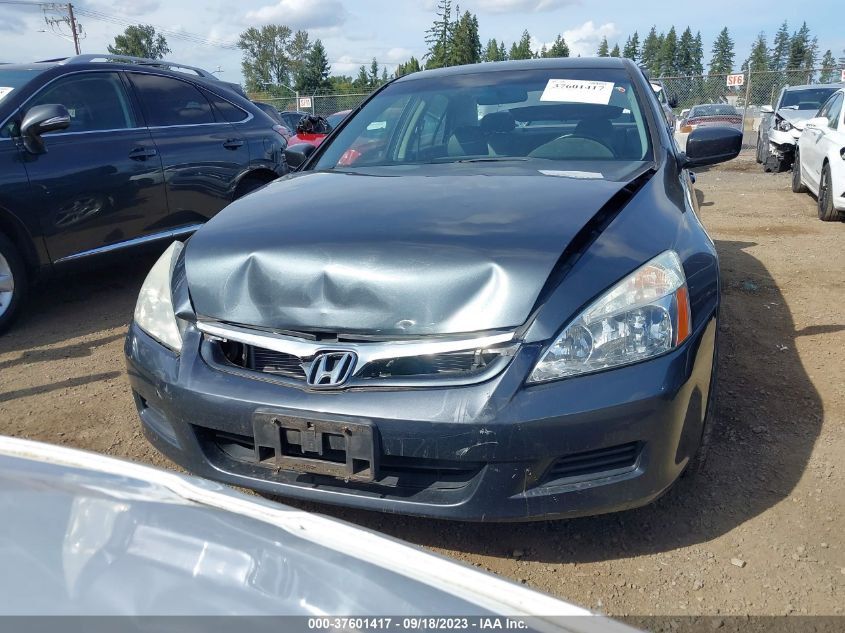 Photo 11 VIN: 1HGCM665X6A010370 - HONDA ACCORD 