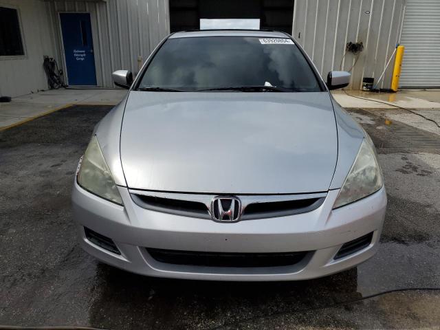 Photo 4 VIN: 1HGCM665X7A044052 - HONDA ACCORD 