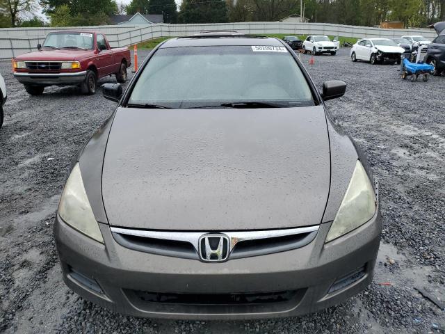 Photo 4 VIN: 1HGCM665X7A077780 - HONDA ACCORD 