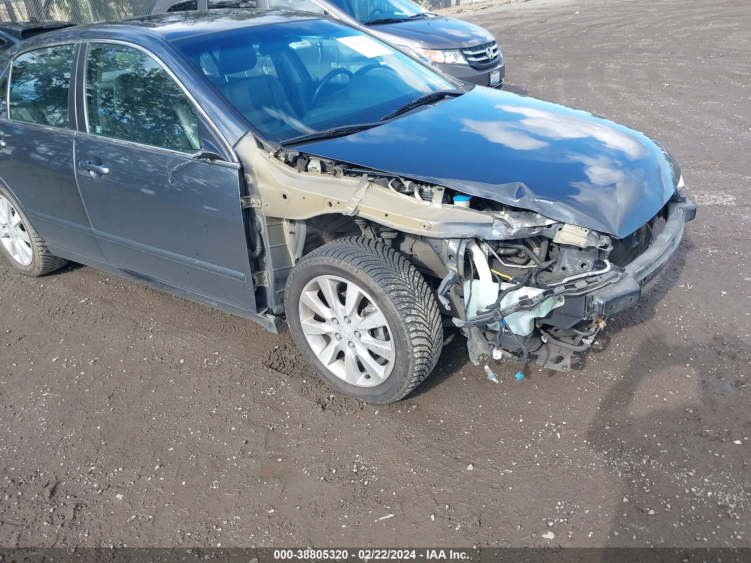 Photo 5 VIN: 1HGCM66806A028130 - HONDA ACCORD 