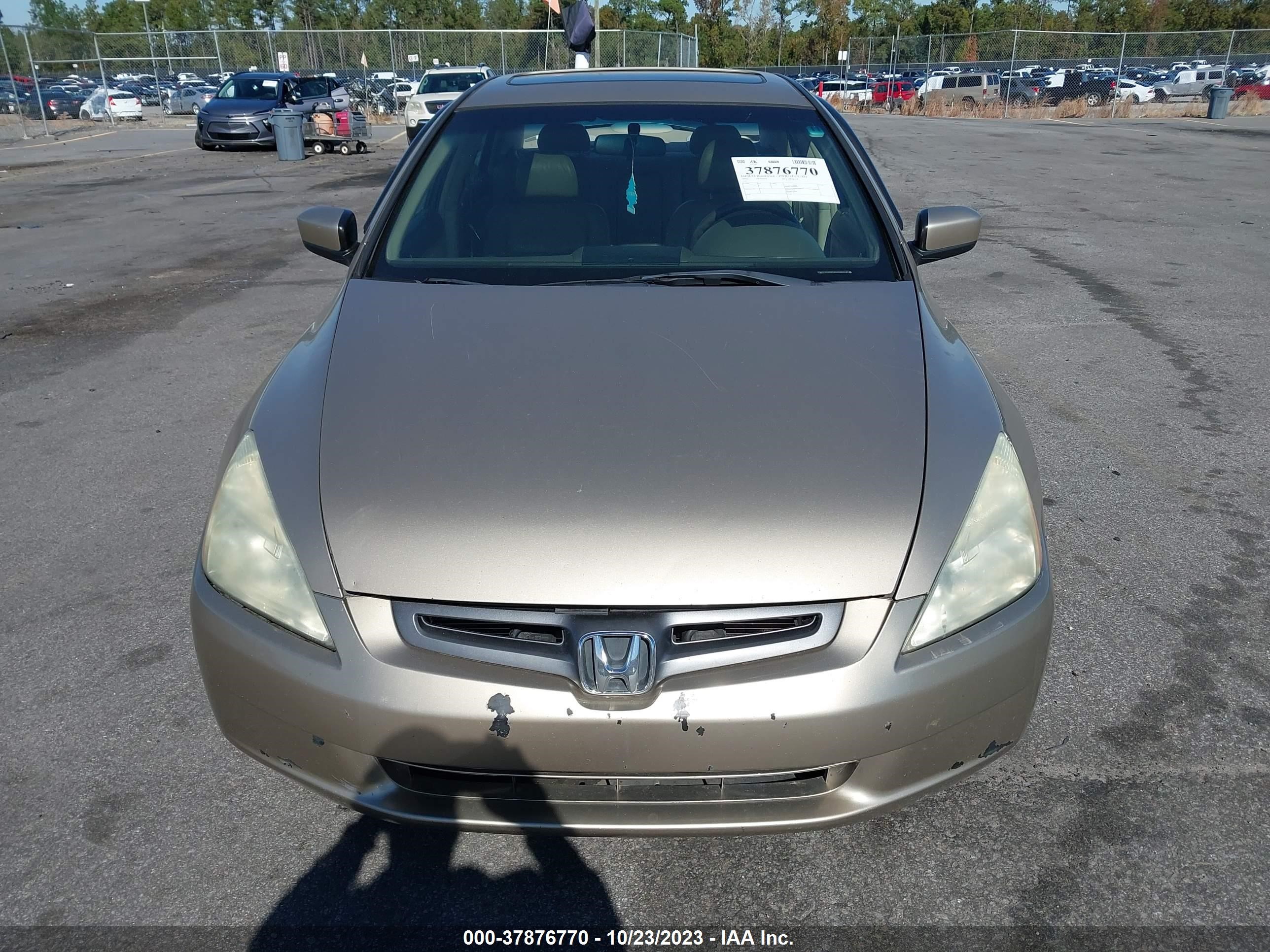 Photo 11 VIN: 1HGCM66874A090184 - HONDA ACCORD 