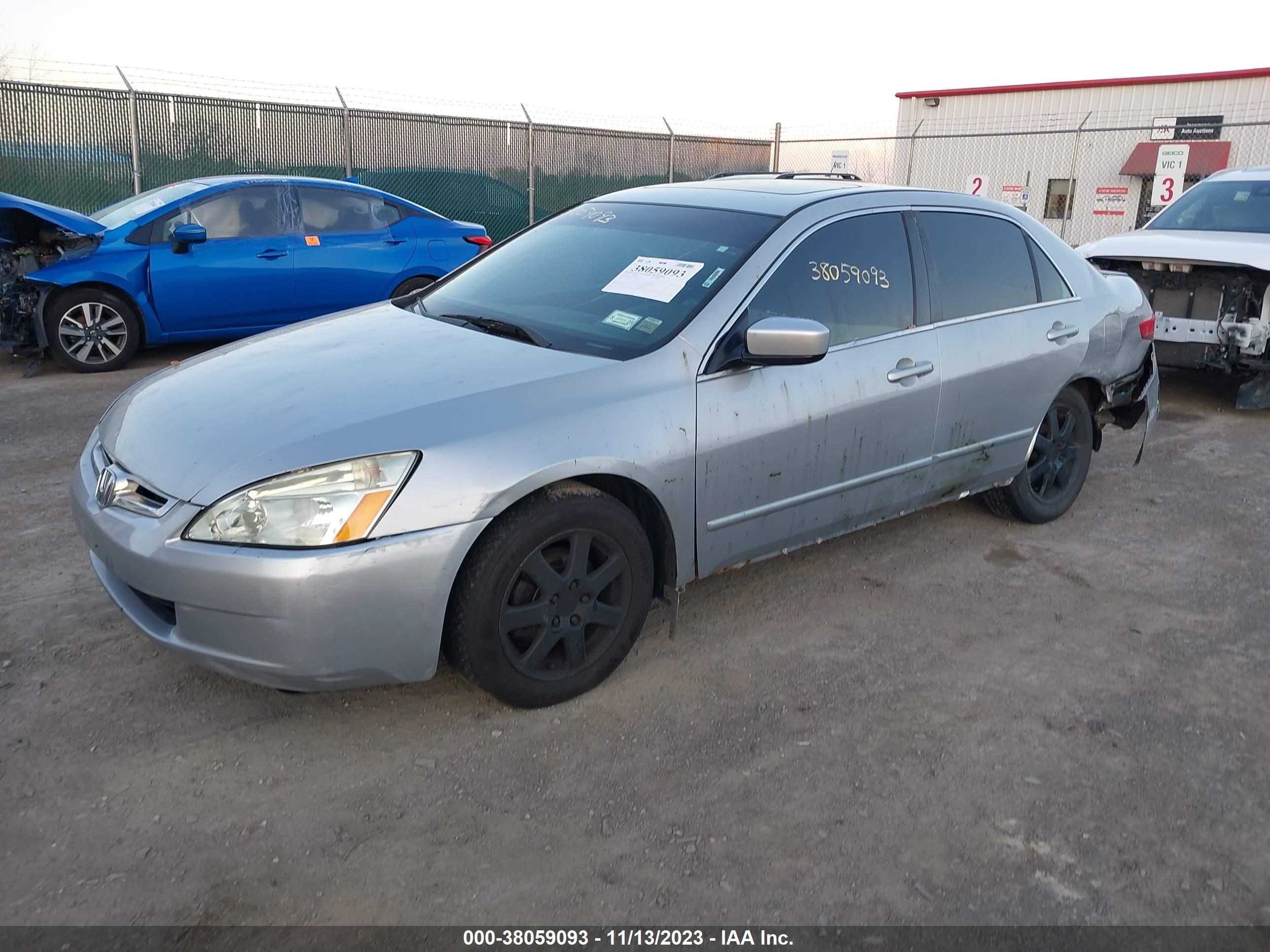 Photo 1 VIN: 1HGCM66885A045403 - HONDA ACCORD 