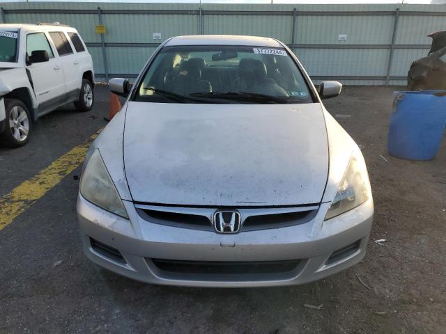 Photo 4 VIN: 1HGCM66886A071081 - HONDA ACCORD 