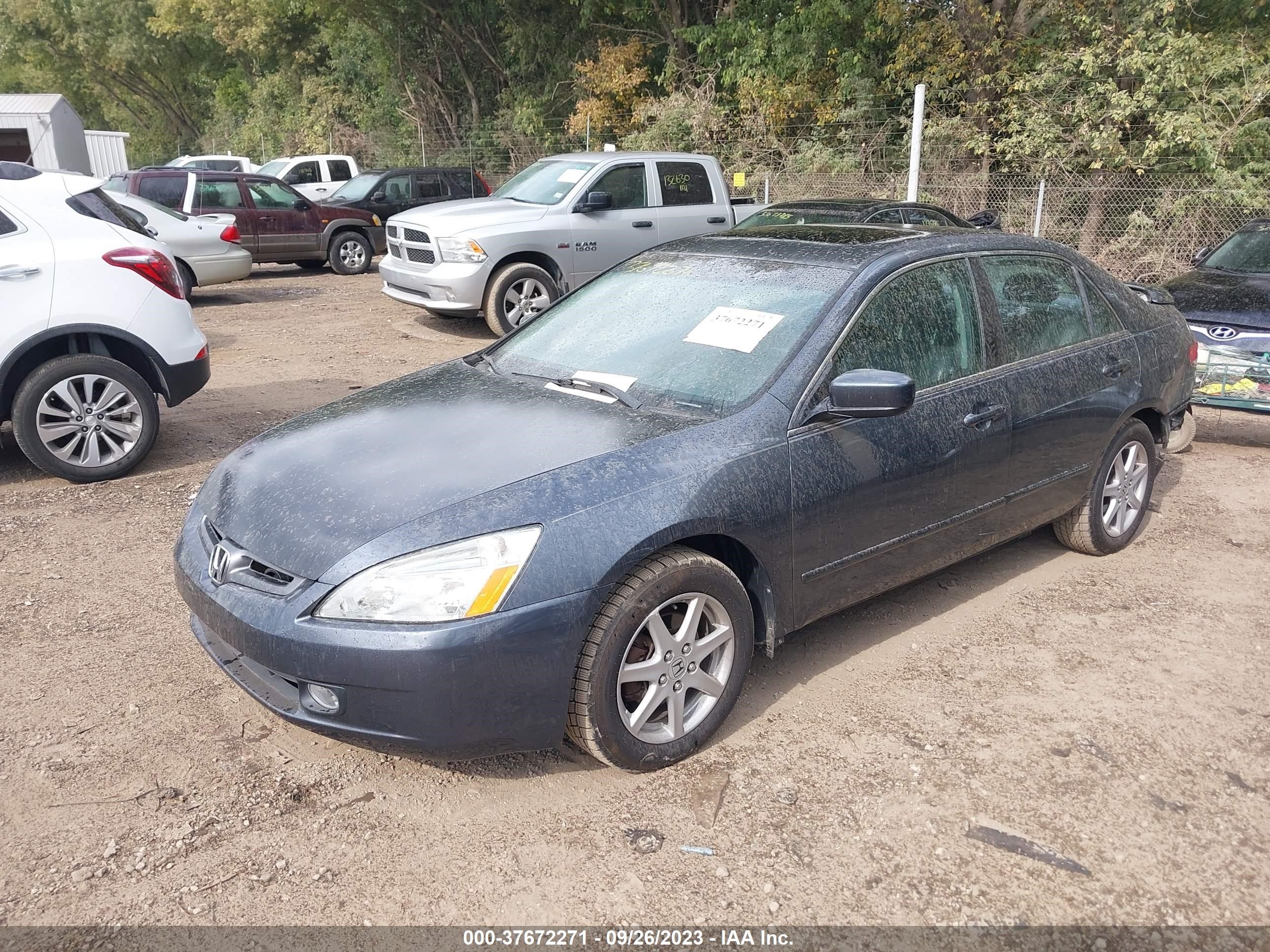 Photo 1 VIN: 1HGCM66894A060751 - HONDA ACCORD 