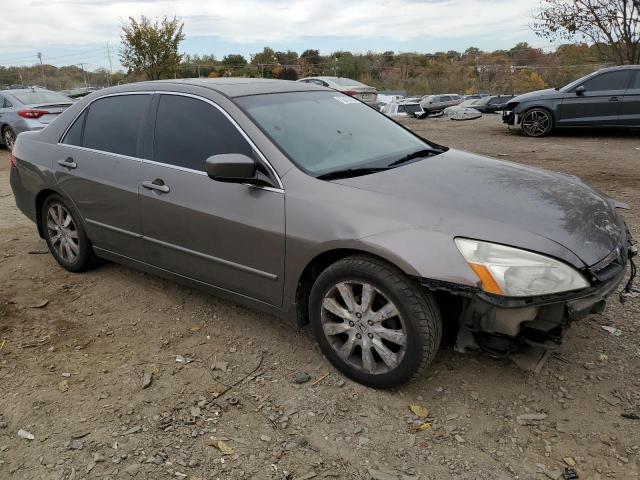 Photo 3 VIN: 1HGCM668X7A029500 - HONDA ACCORD 