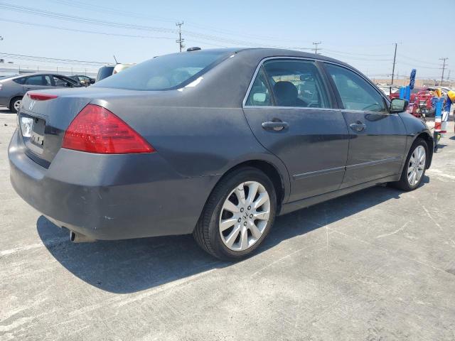 Photo 2 VIN: 1HGCM668X7A050363 - HONDA ACCORD 